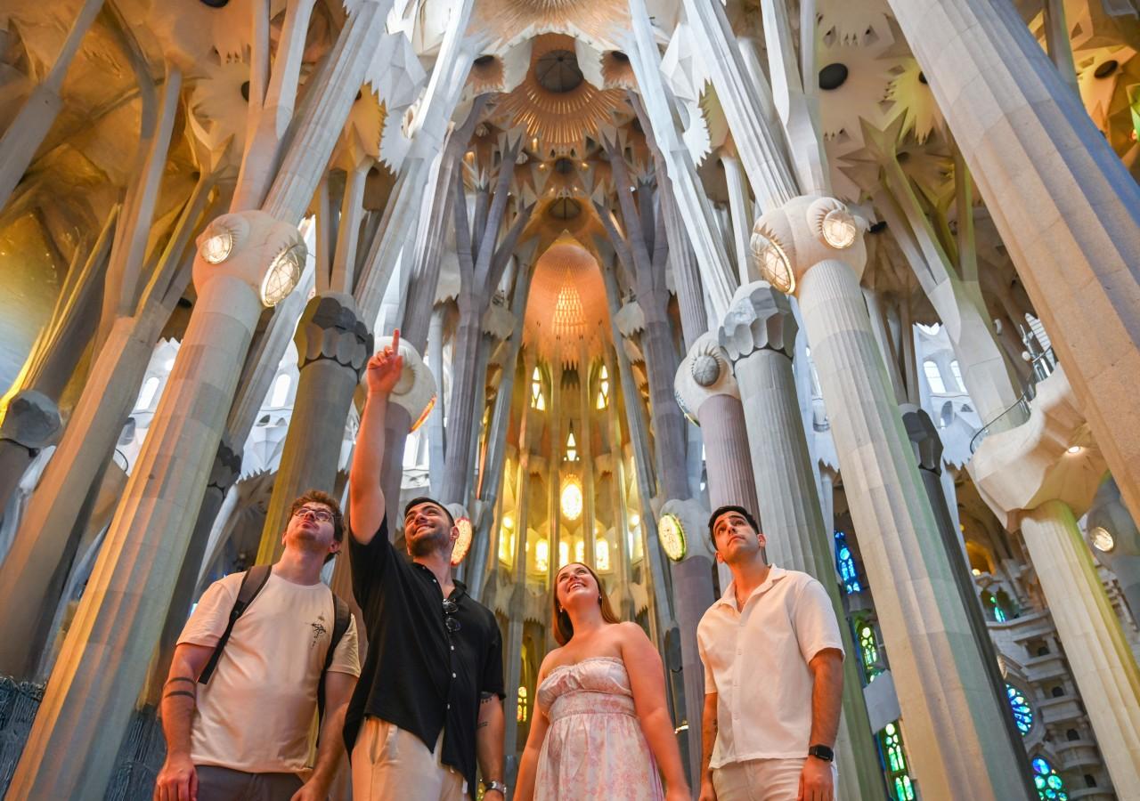Barcelona: Sagrada Família Tour with Skip-the-Line Access - 2026 (Verified Reviews)