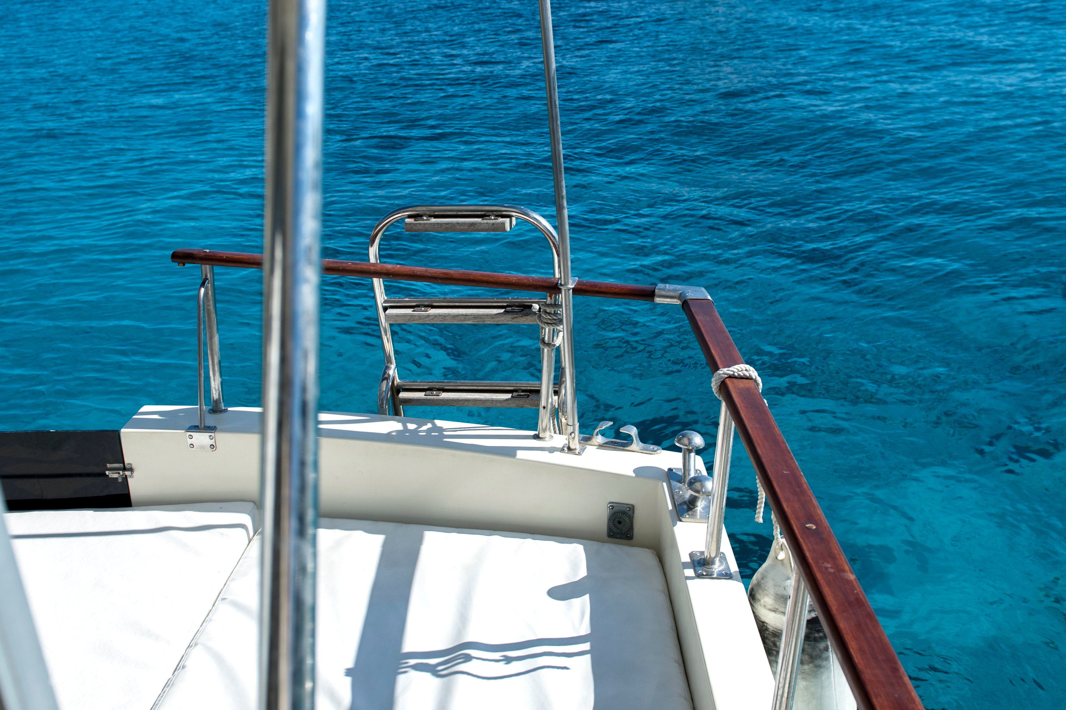 Menorca boat tour — turquoise calas and coastline from the water — image 4