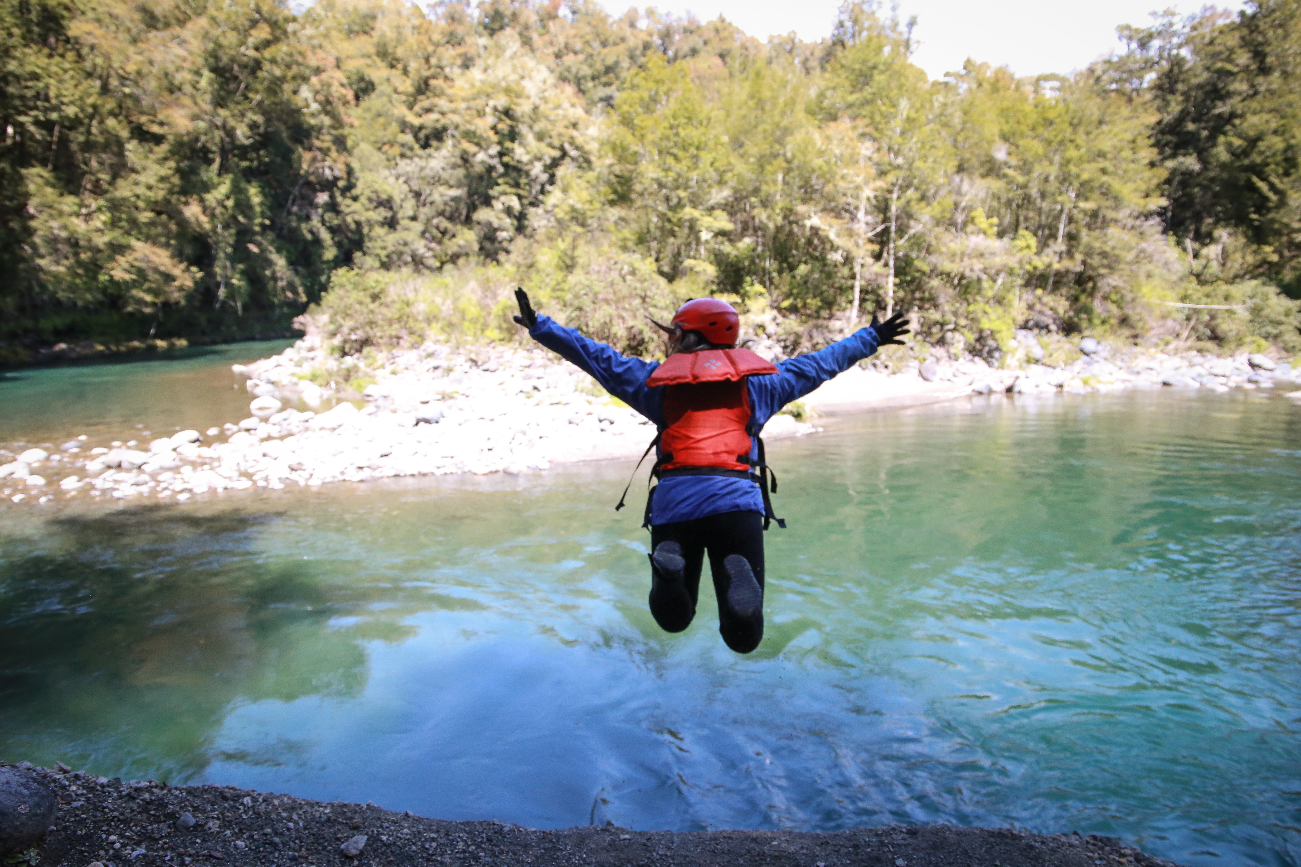 Tongariro River Grade 3 Whitewater Rafting Adventure