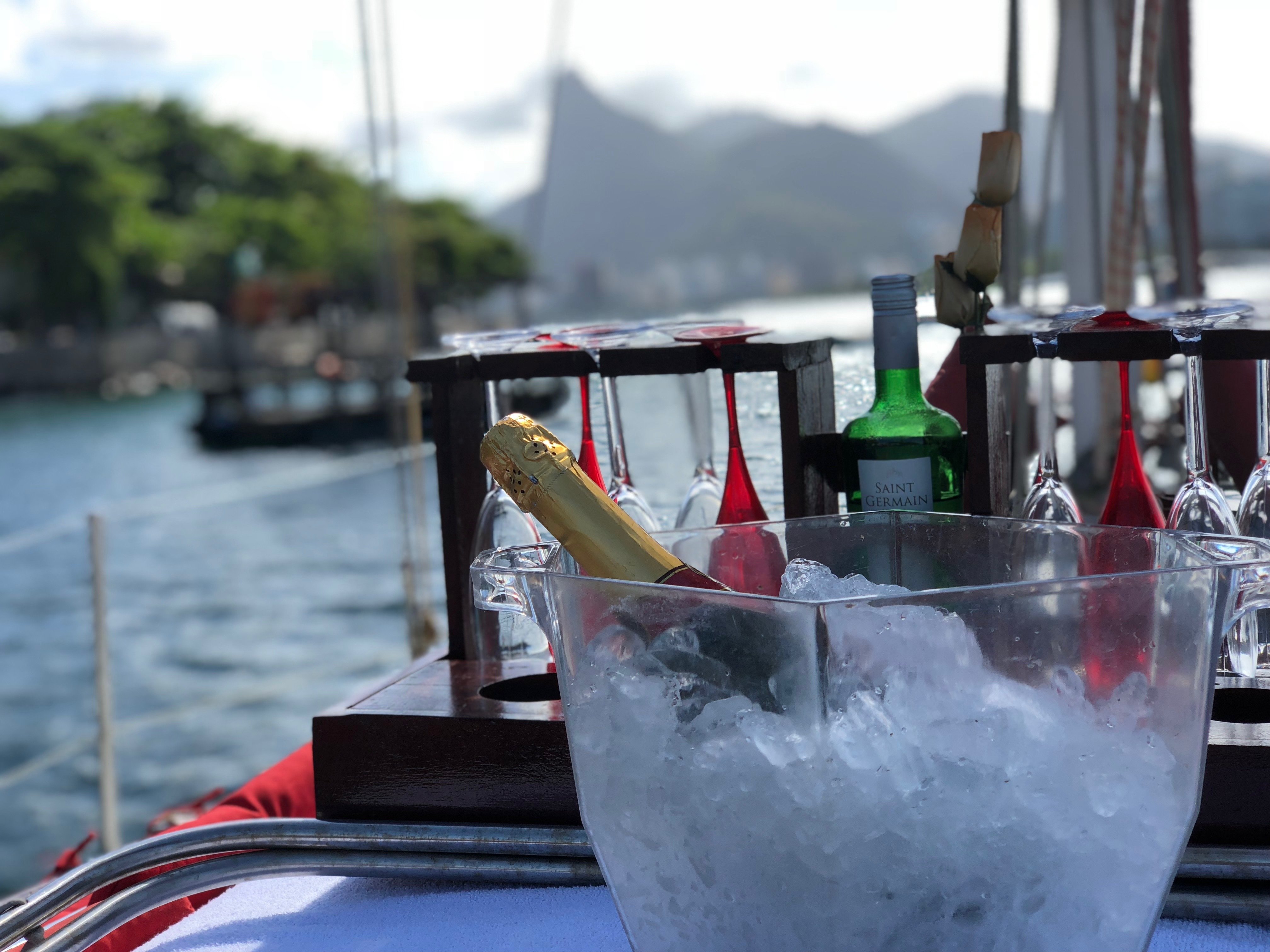 Rio de Janeiro Sunset Sailing Experience on Guanabara Bay