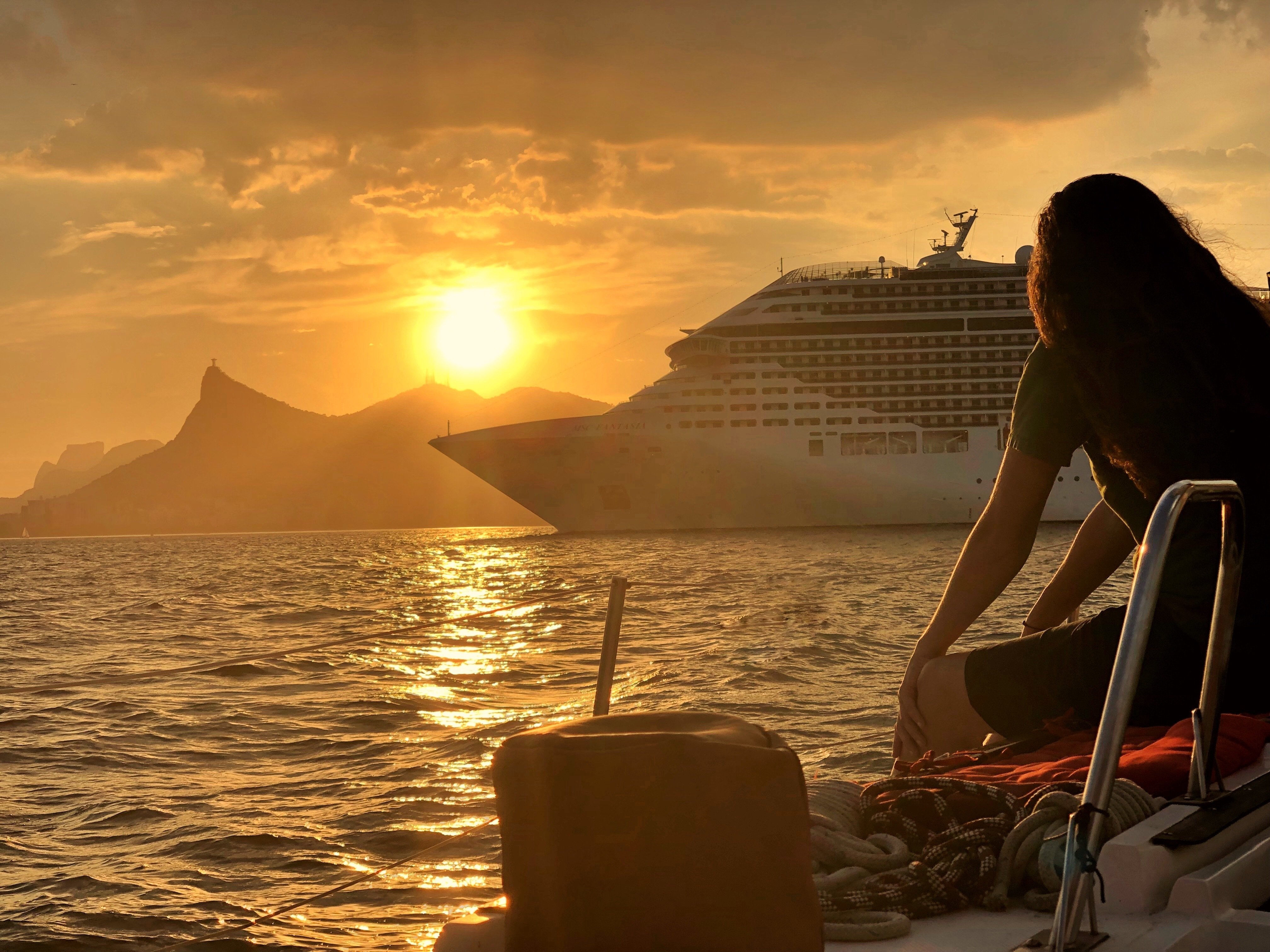 Rio de Janeiro Sunset Sailing Experience on Guanabara Bay