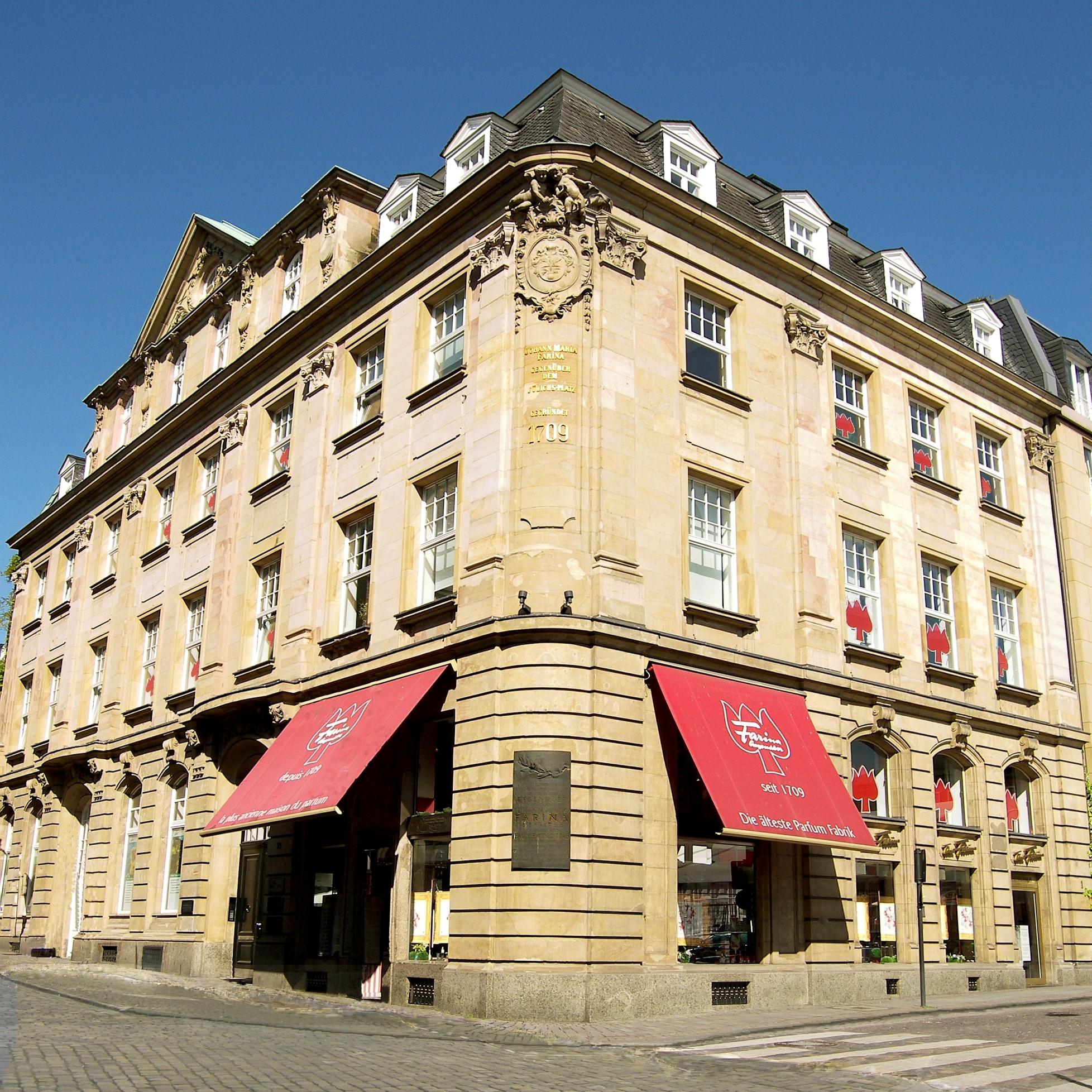 Birthplace of Eau de Cologne: Italian-Language Guided Tour