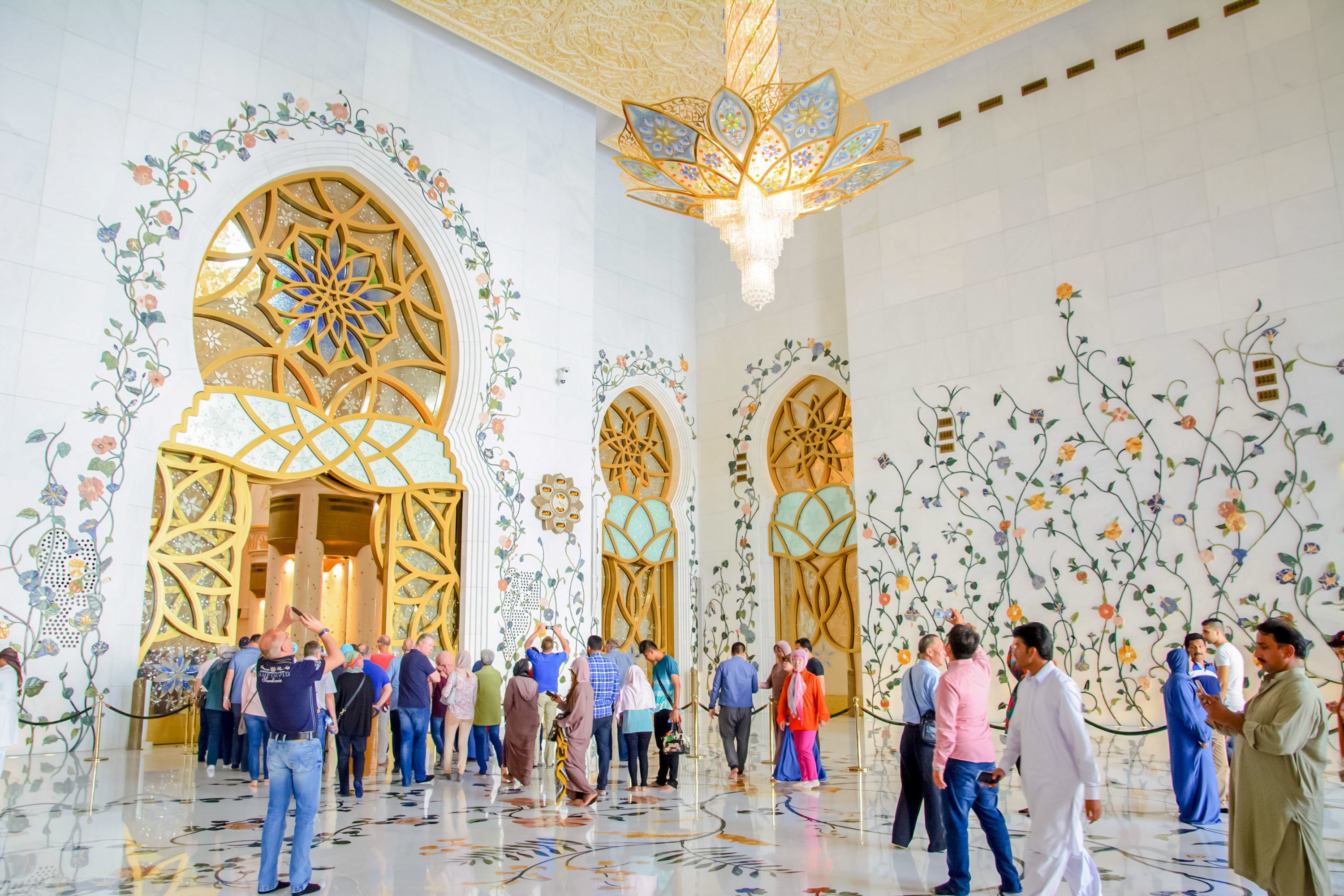 Abu Dhabi Premium Full-Day Tour from Dubai
