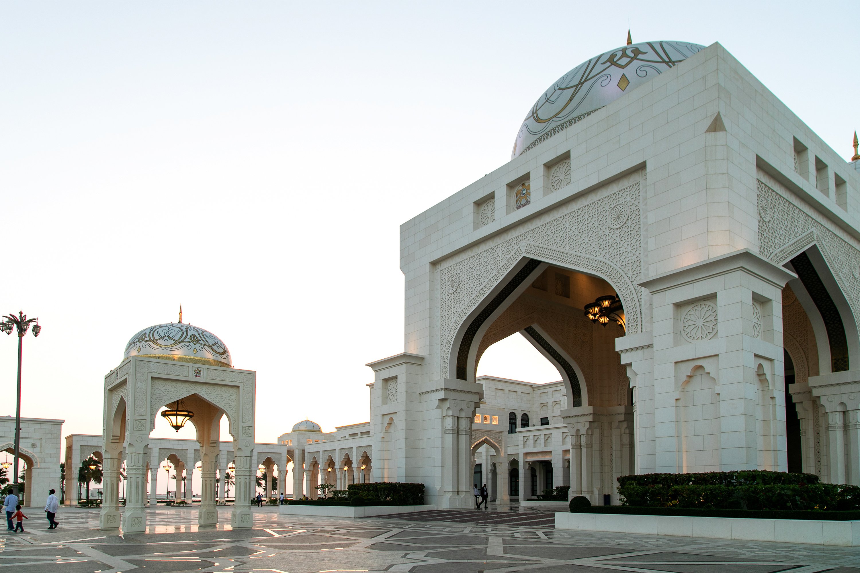 Abu Dhabi Premium Full-Day Tour from Dubai