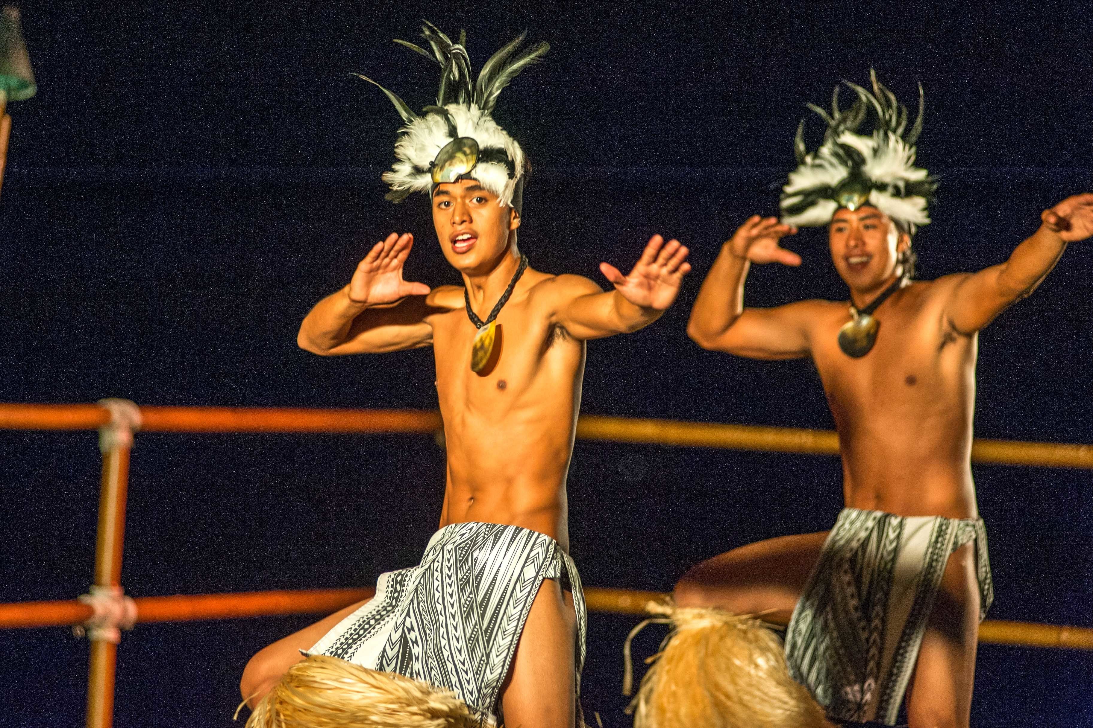 Kailua-Kona: Voyagers of the Pacific Luau with Buffet Dinner - 2026 (Verified Reviews)