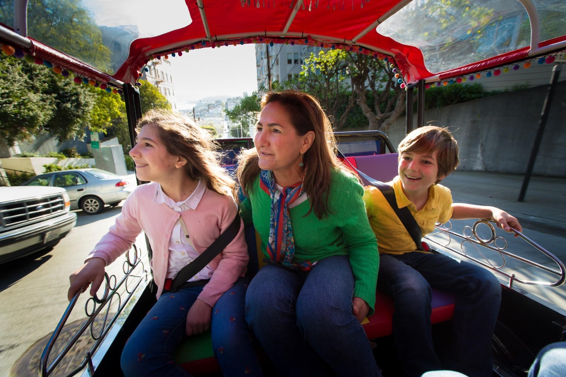 Private San Francisco Tuk-Tuk City Tour & Alcatraz Combo