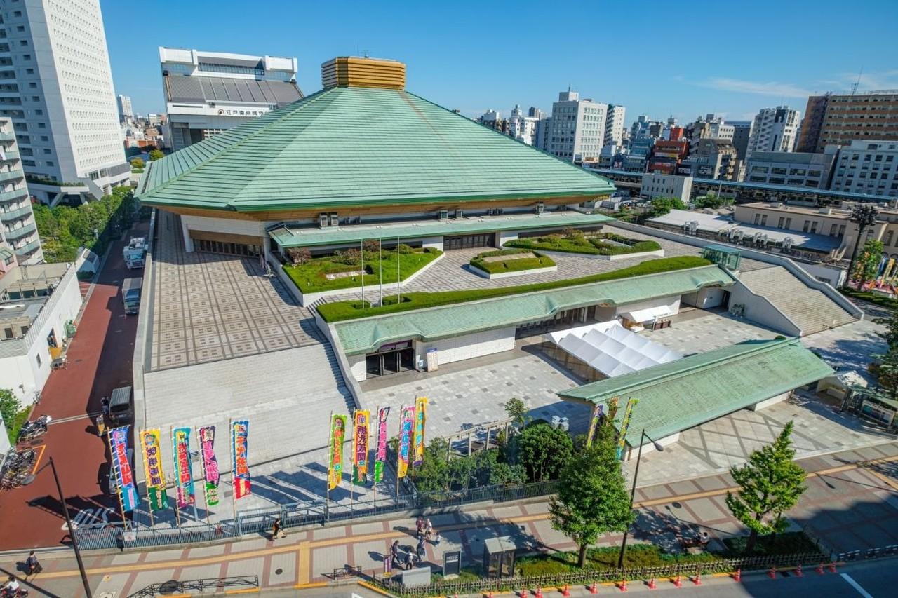 Tokyo: Sumo History Tour with Chanko-Nabe Lunch