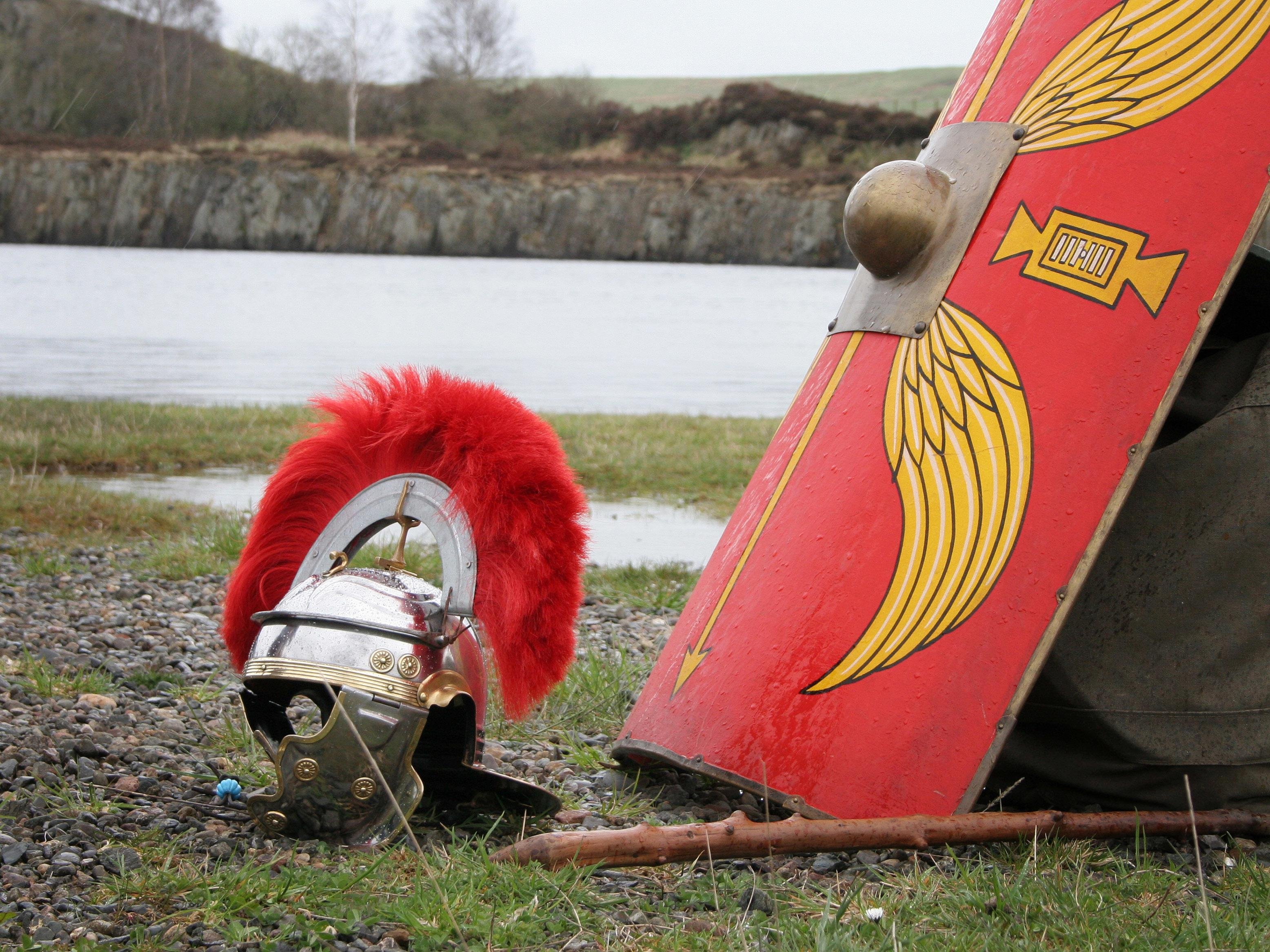 Hadrians Wall tour - Roman wall across the Northumberland crags — image 1