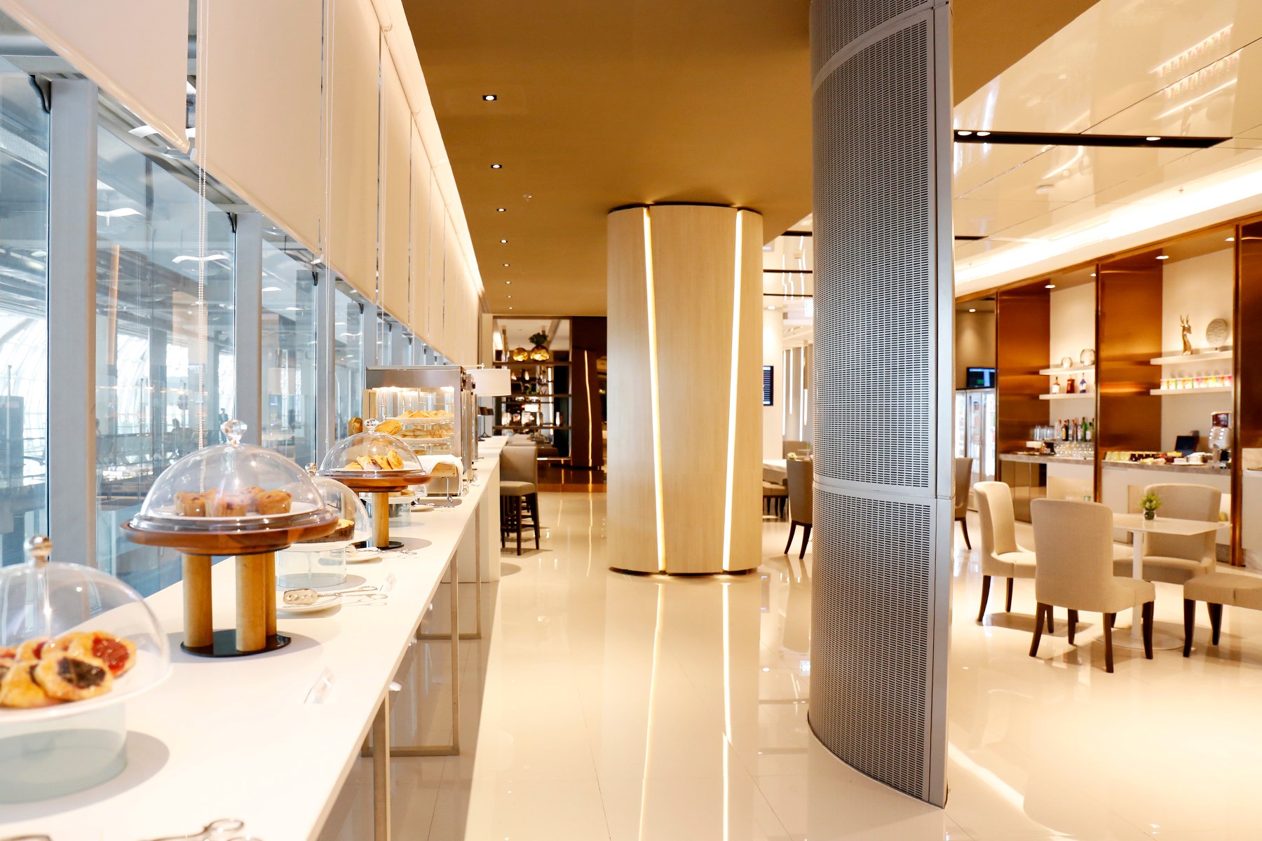 Suvarnabhumi Airport: 2-Hour Miracle Lounge Access
