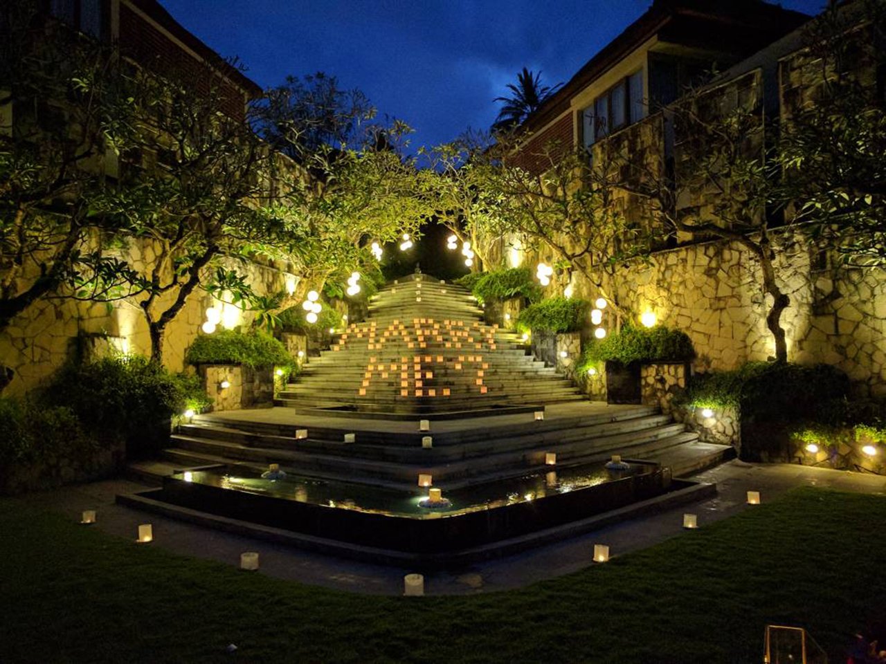Kamandalu Grand Staircase Private Candlelit Dinner