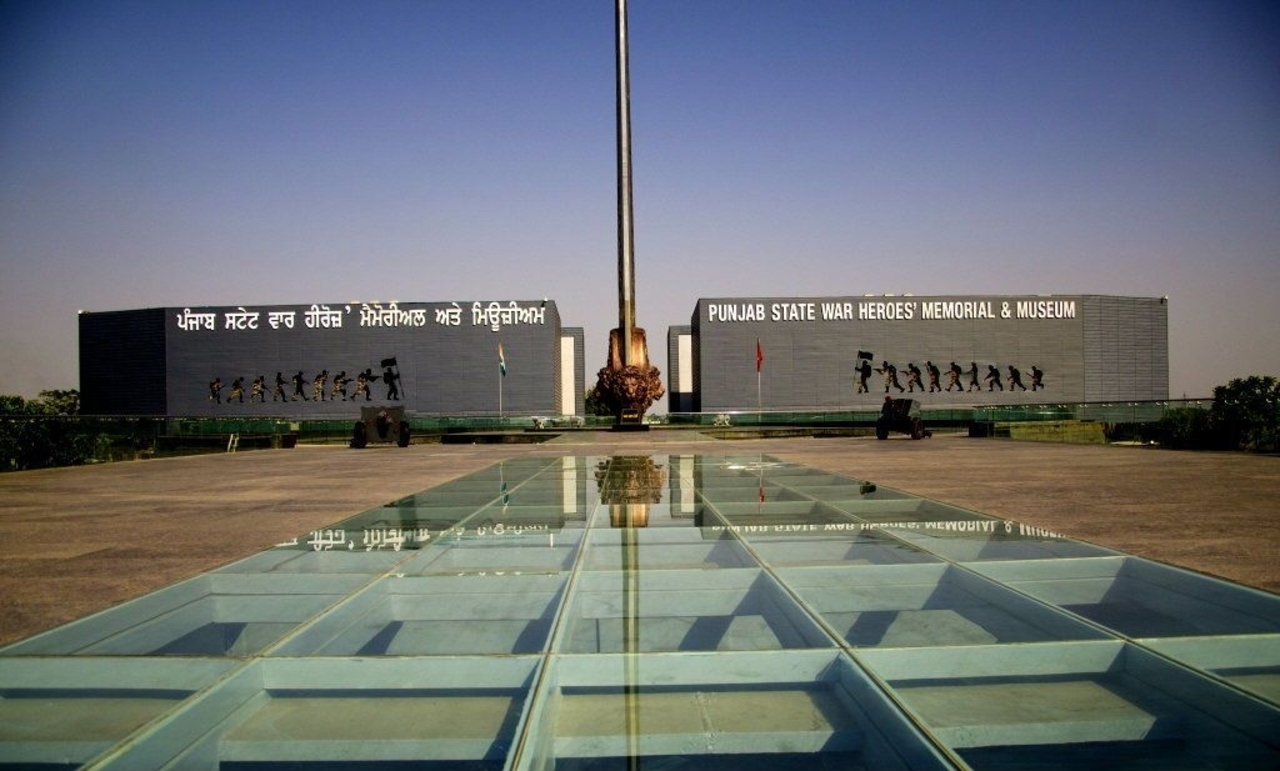 Amritsar: Small Group City Tour & Wagah Border Experience