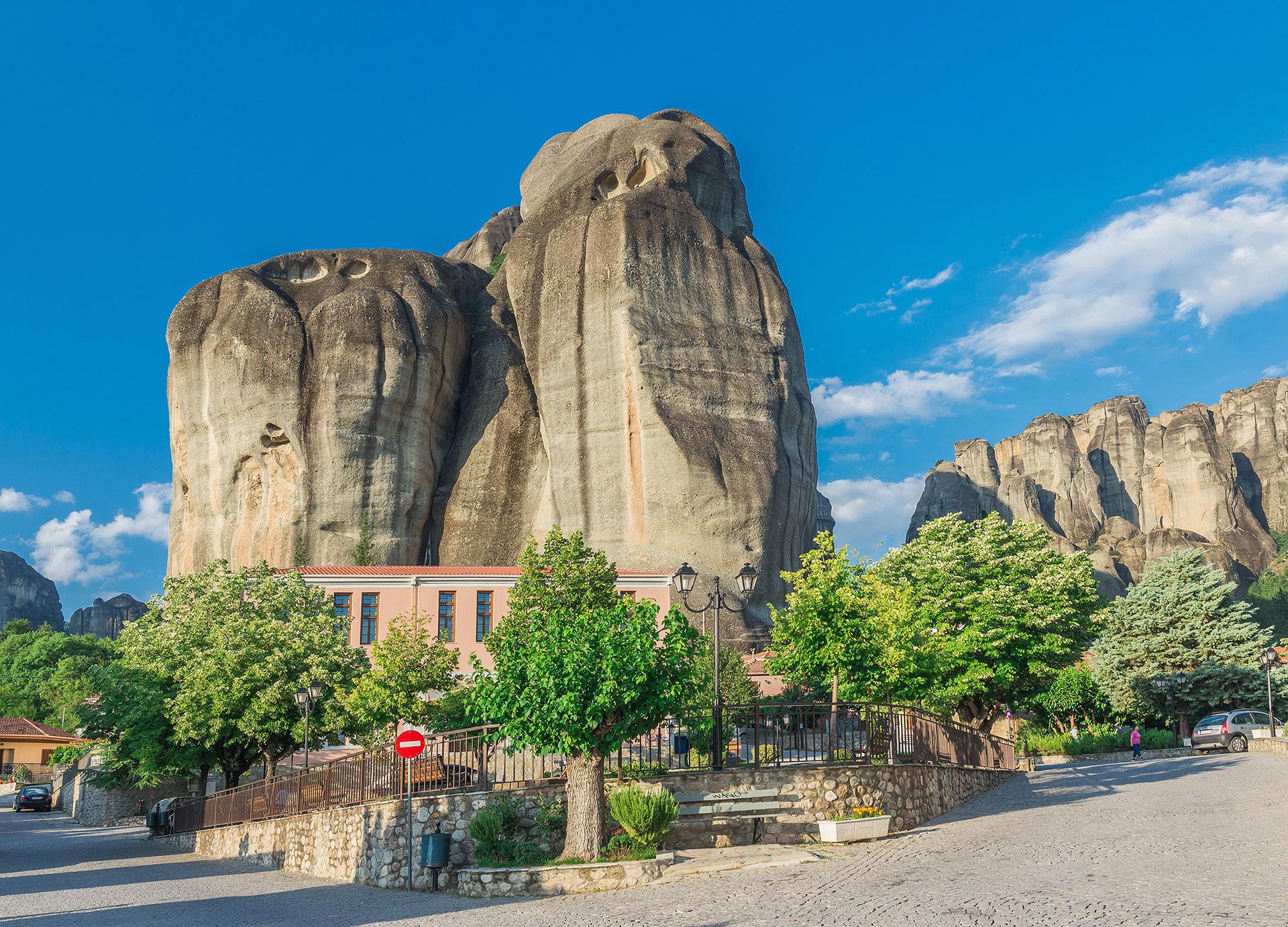 Athens to Meteora: Full-Day Trip with Monastery Visits, Caves & Coastal Stops