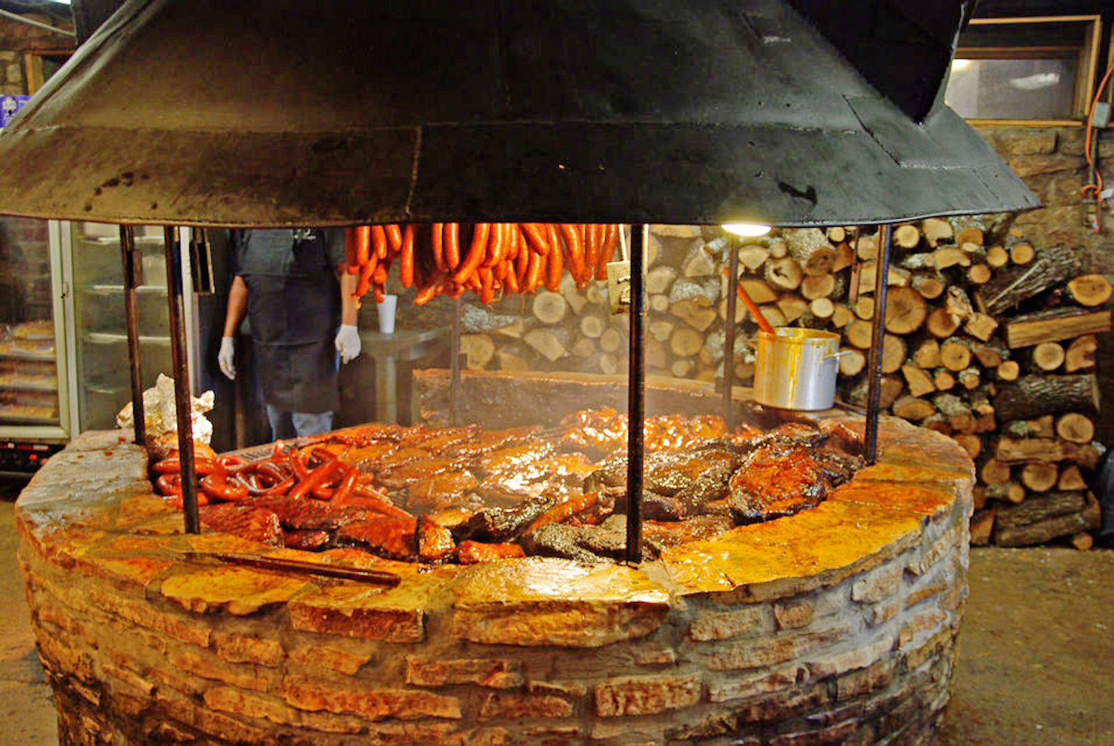 Hill Country BBQ and Winery Shuttle from Austin