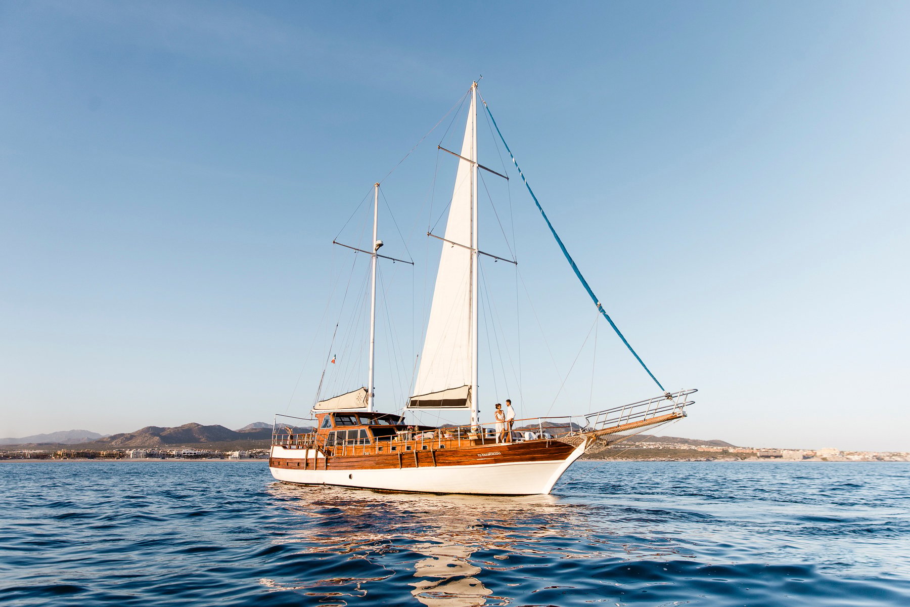 Cabo Sunset Yacht Dinner Cruise with Open Bar