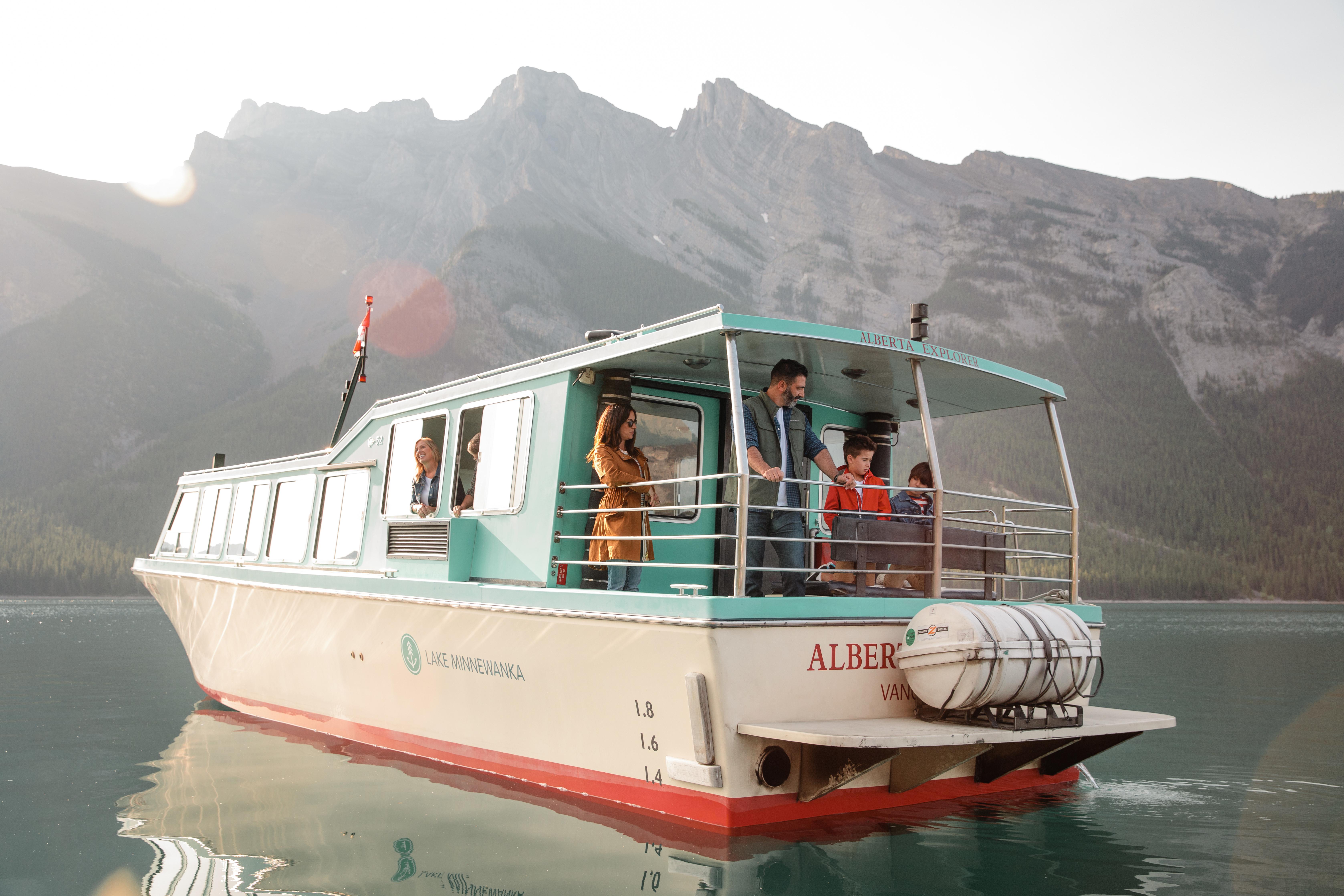 Lake Minnewanka cruise — Banff National Park scenery — image 6