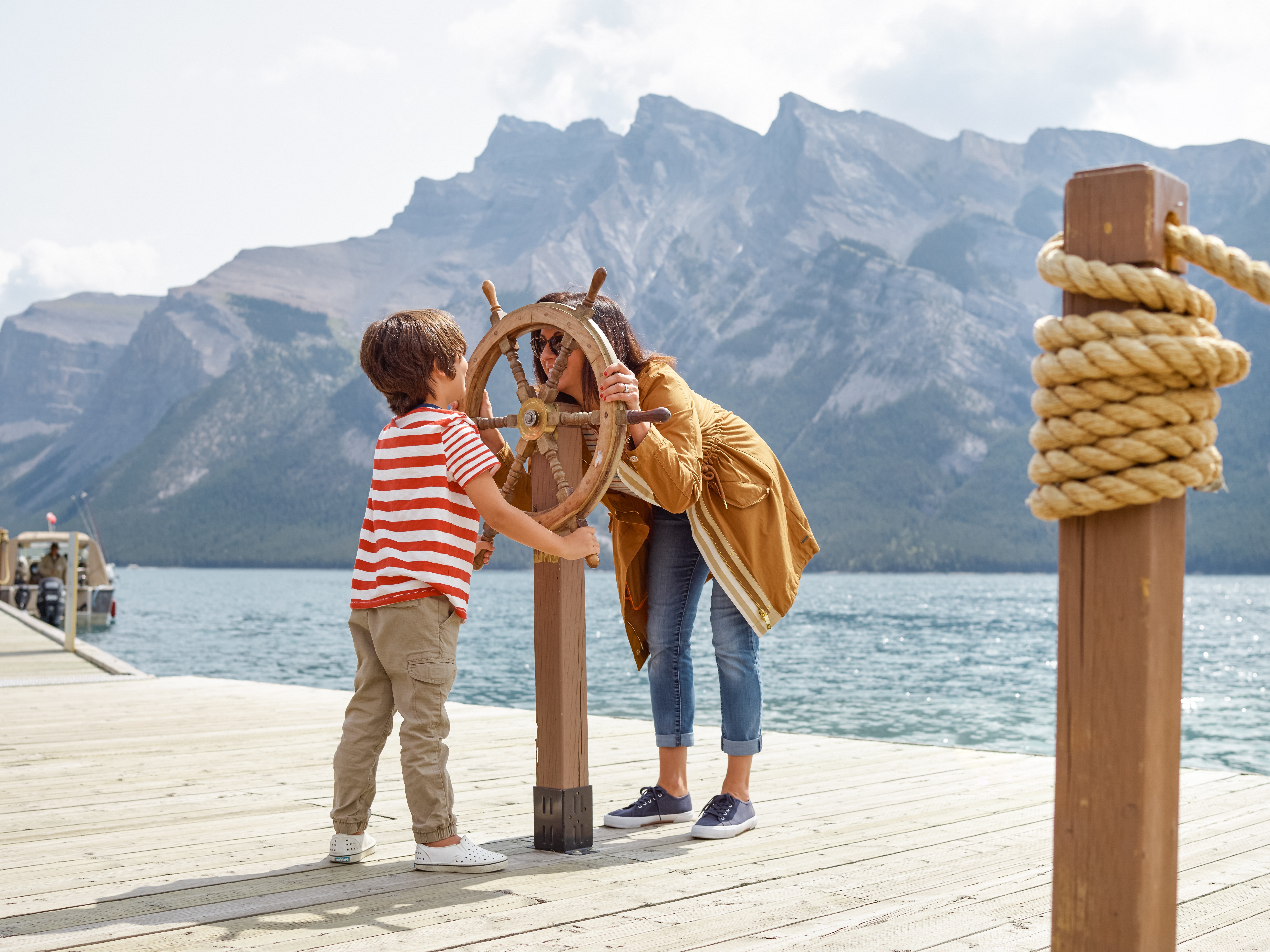 Lake Minnewanka cruise — Banff National Park scenery — image 7