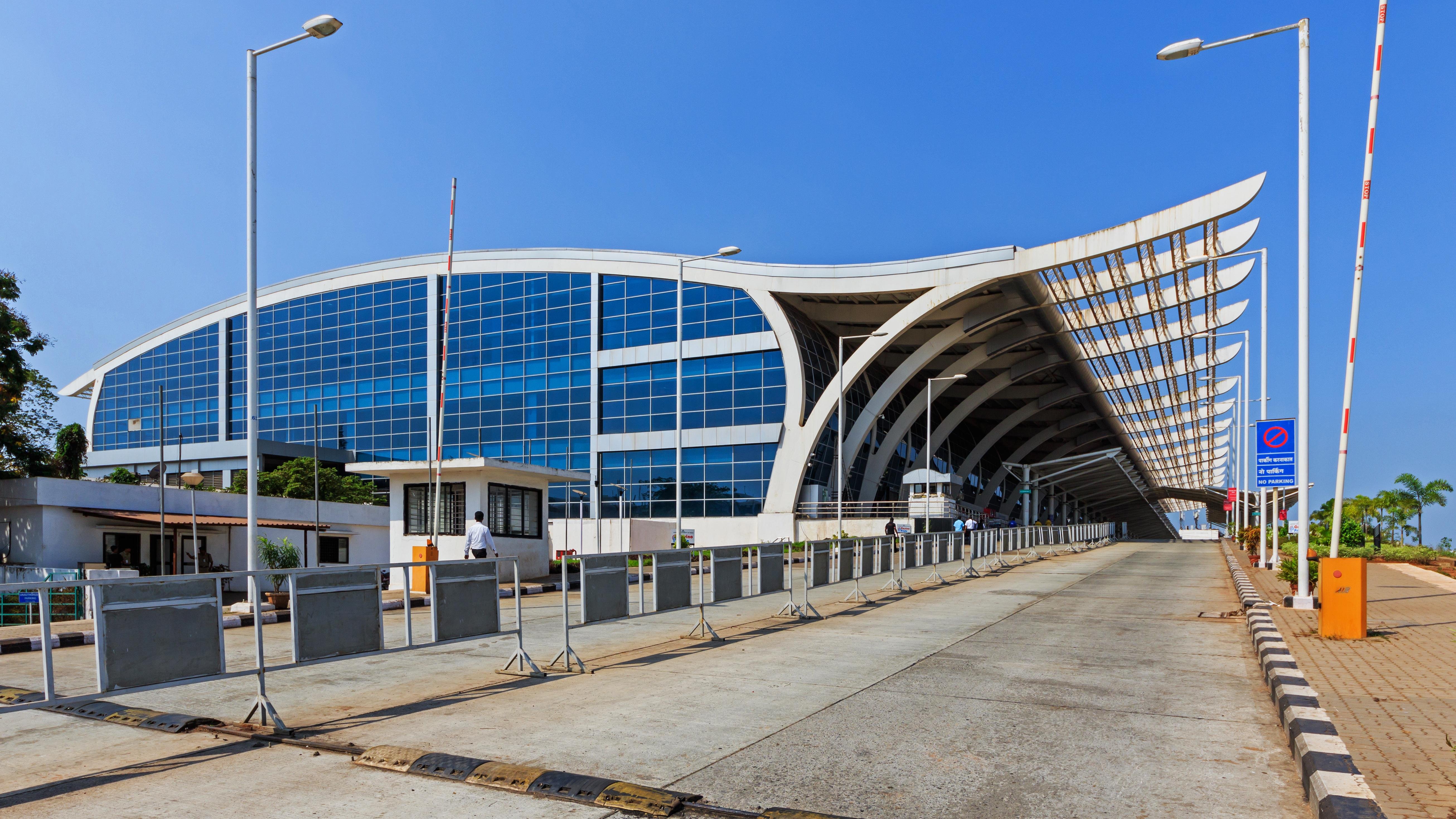 Private Airport Transfer to Goa Hotels