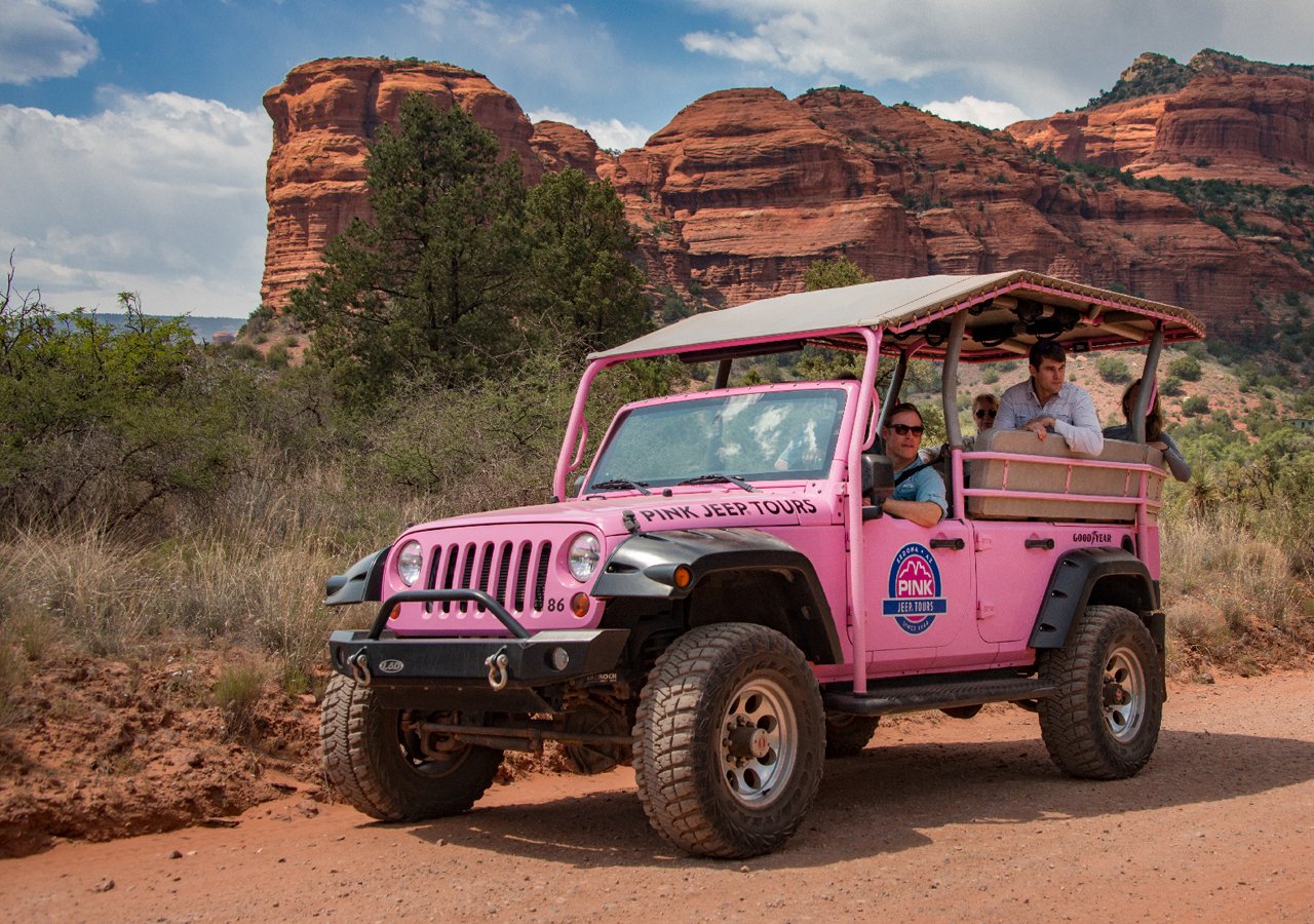Sedona: Ancient Ruins Pink Jeep Tour