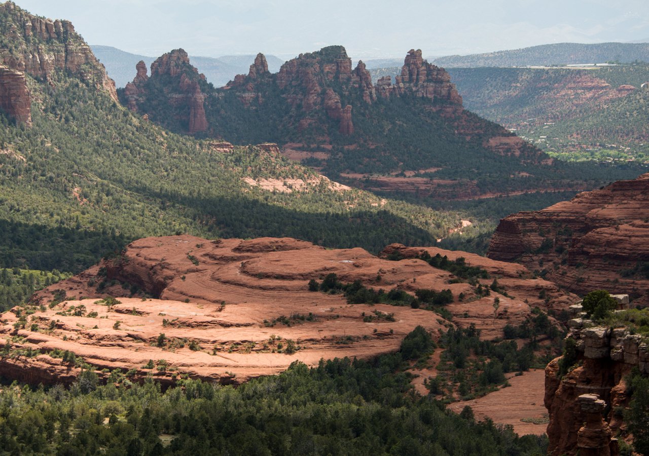 Sedona: Scenic Rim Pink Jeep Tour