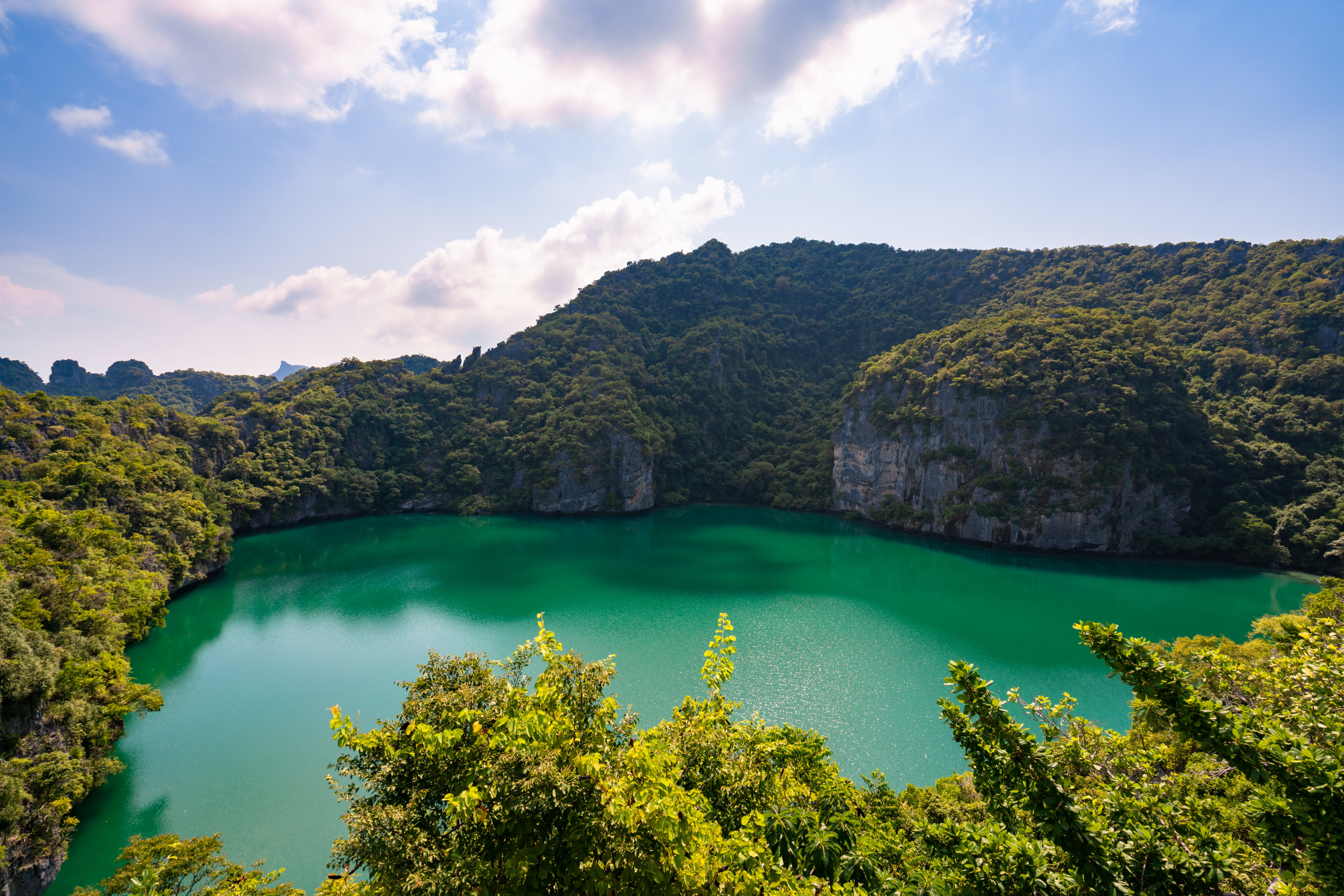 Ang Thong Marine Park Small-Group Speedboat Tour