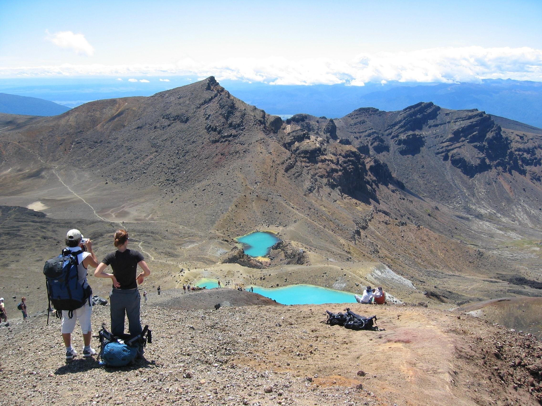 Tongariro Alpine Crossing Roundtrip Shuttle