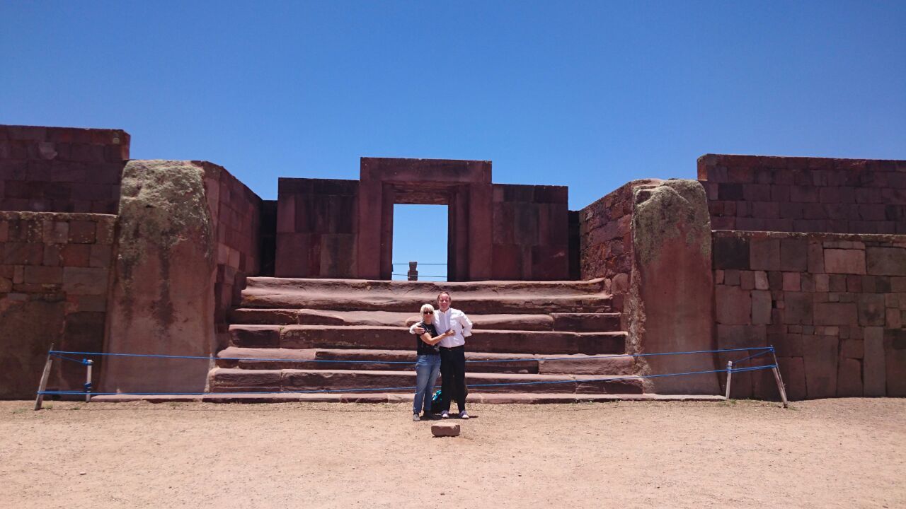 Tiwanaku Ruins & Lake Titicaca Full-Day Adventure