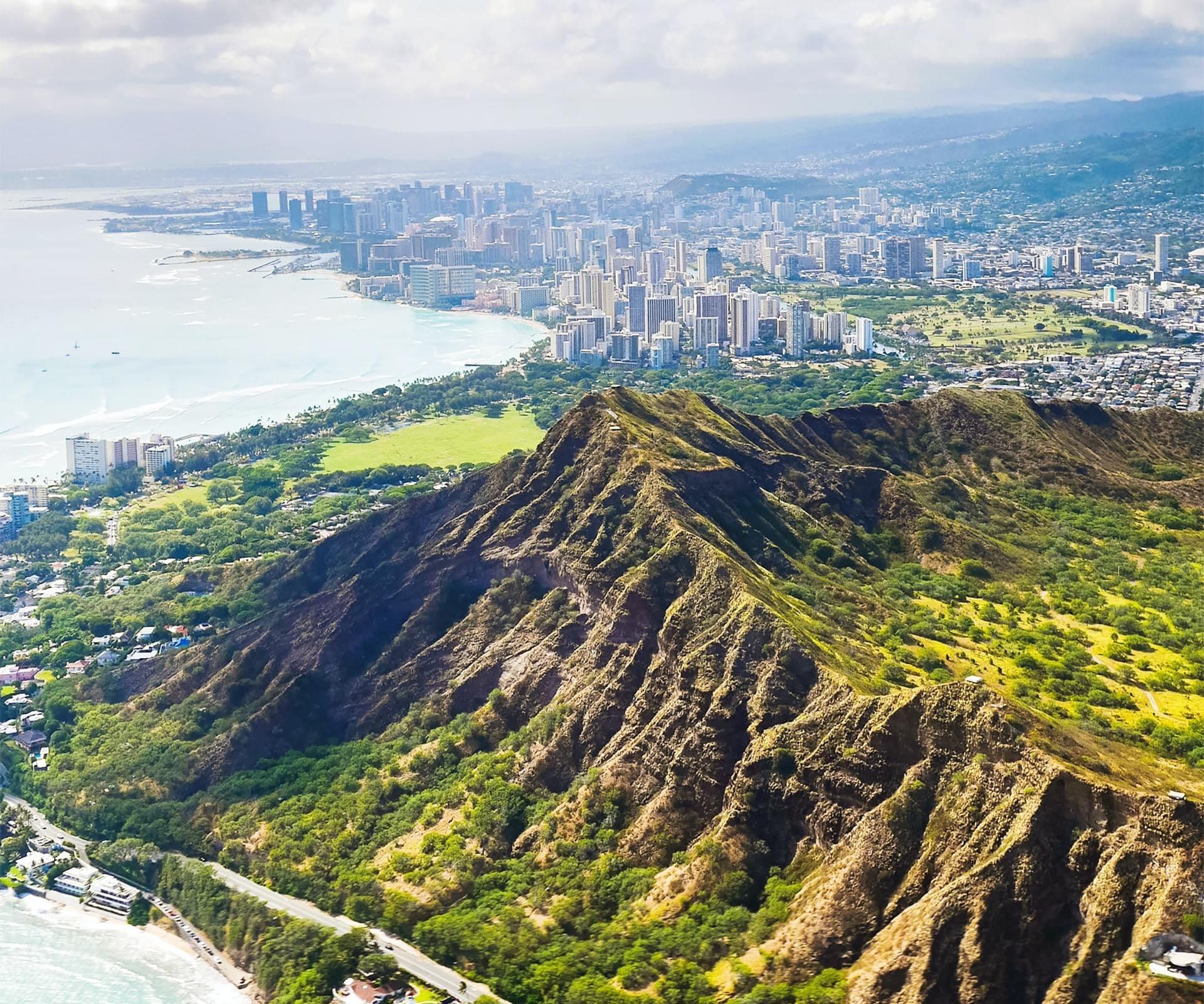 Honolulu Private Airport Transfer: HNL to/from City Center