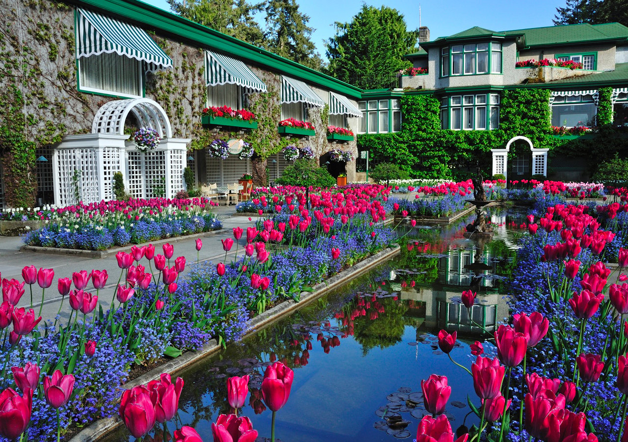 Butchart Gardens day trip from Vancouver — Sunken Garden, Brentwood Bay and the BC Ferries crossing — image 10