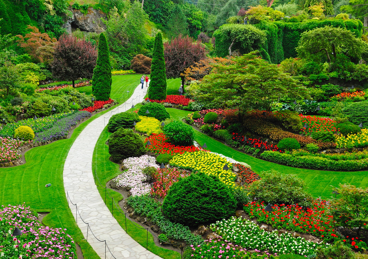 Butchart Gardens day trip from Vancouver — Sunken Garden, Brentwood Bay and the BC Ferries crossing — image 9