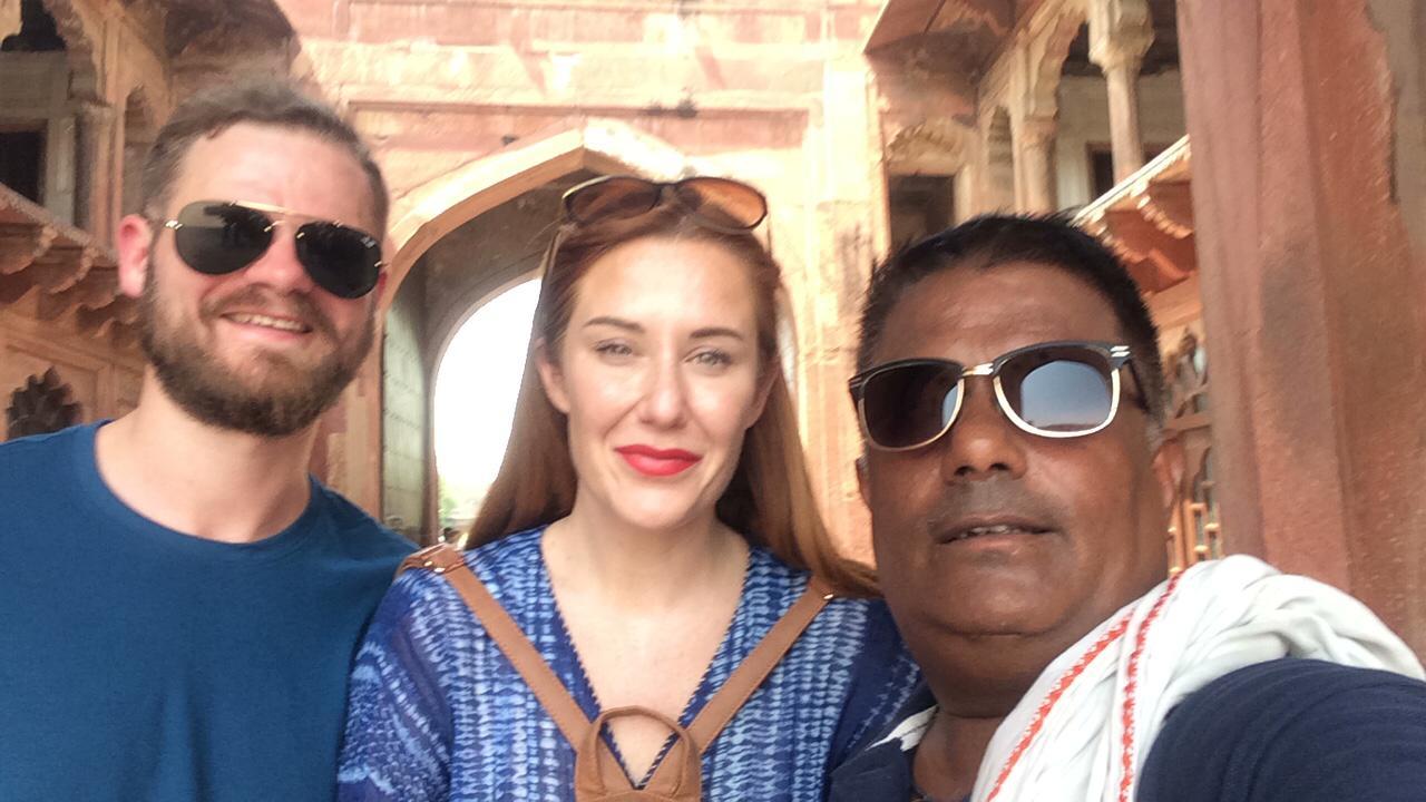 Delhi to Taj Mahal & Agra Fort: Express Train Day Tour