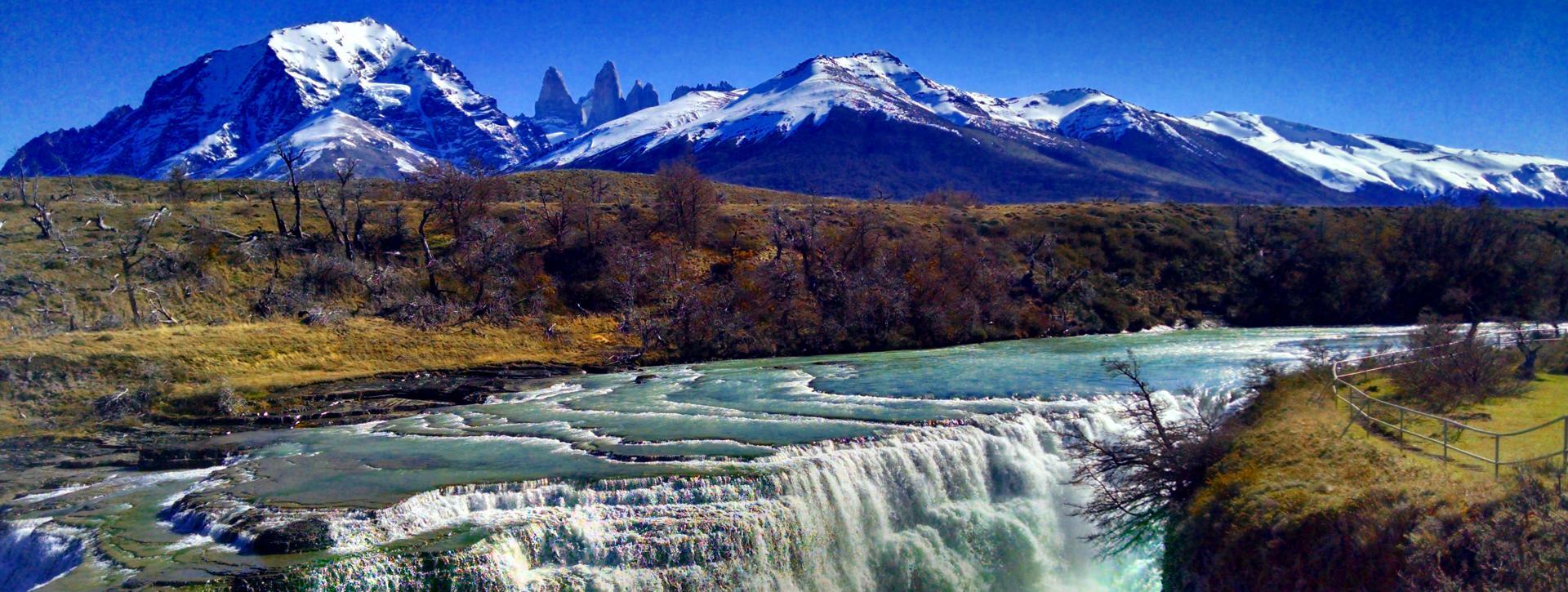 Full-Day Torres del Paine Expedition from El Calafate