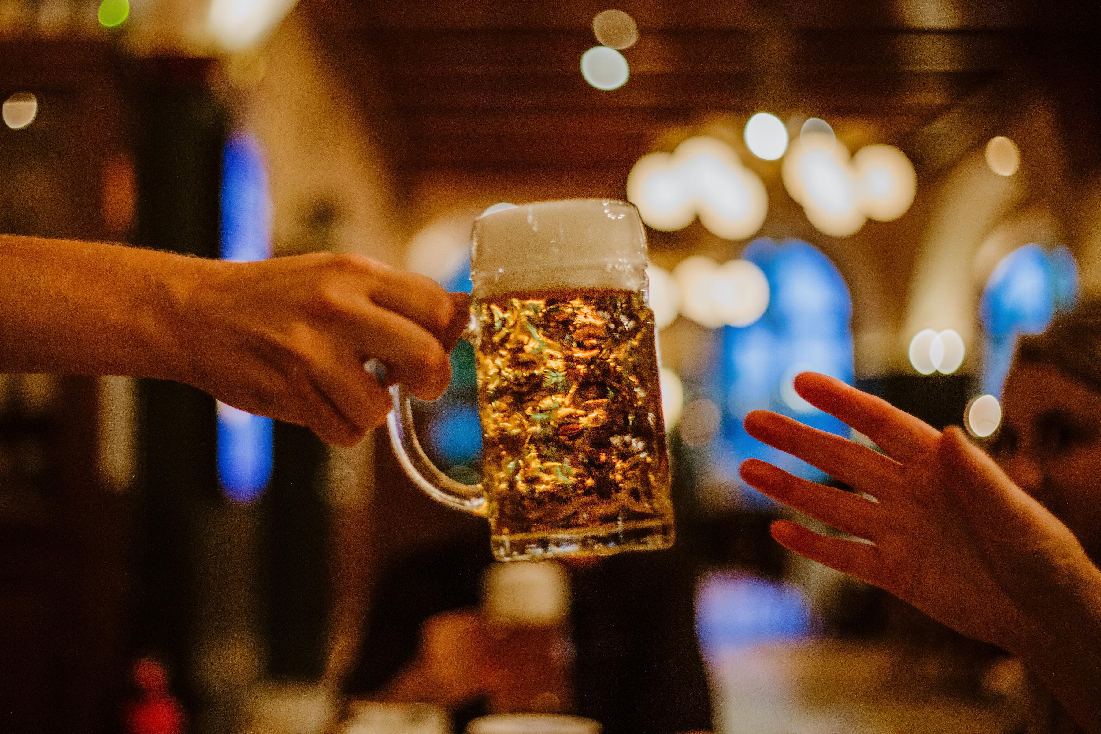 Munich Beer & Food Evening Tour with Museum Visit