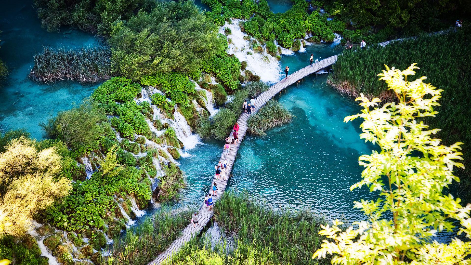 Plitvice Lakes Full-Day Tour from Split