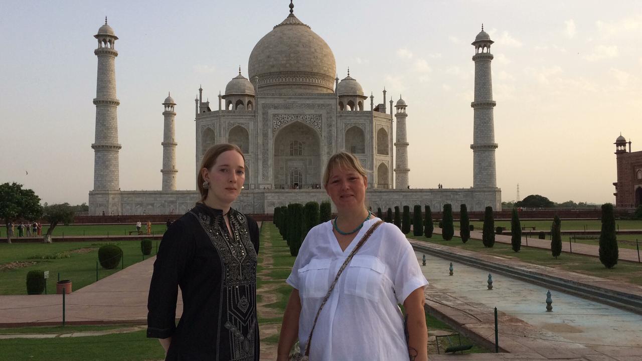 Delhi to Taj Mahal & Agra Fort: Express Train Day Tour
