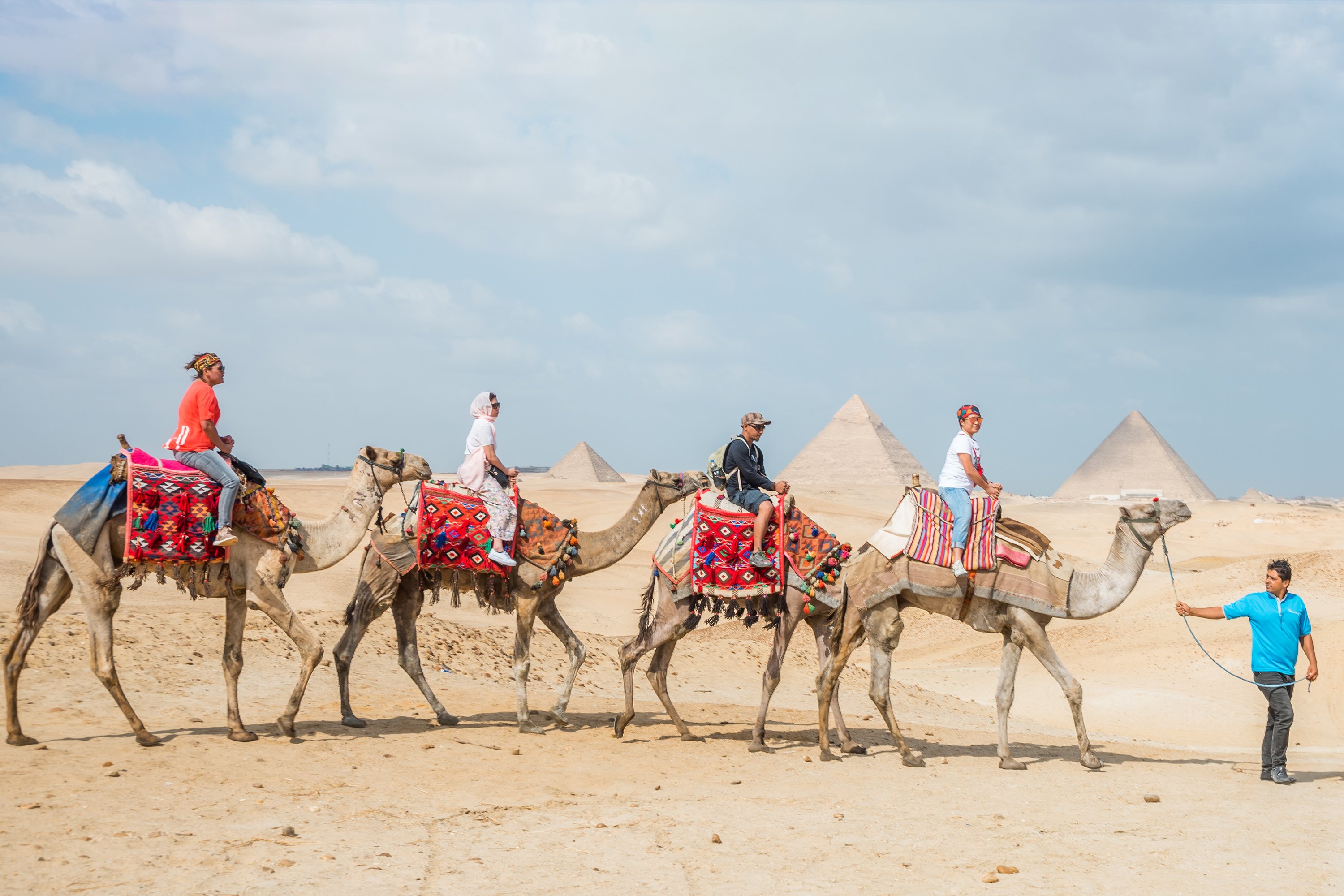 Giza Plateau: Quad Bike Desert Safari & Optional Camel Trek