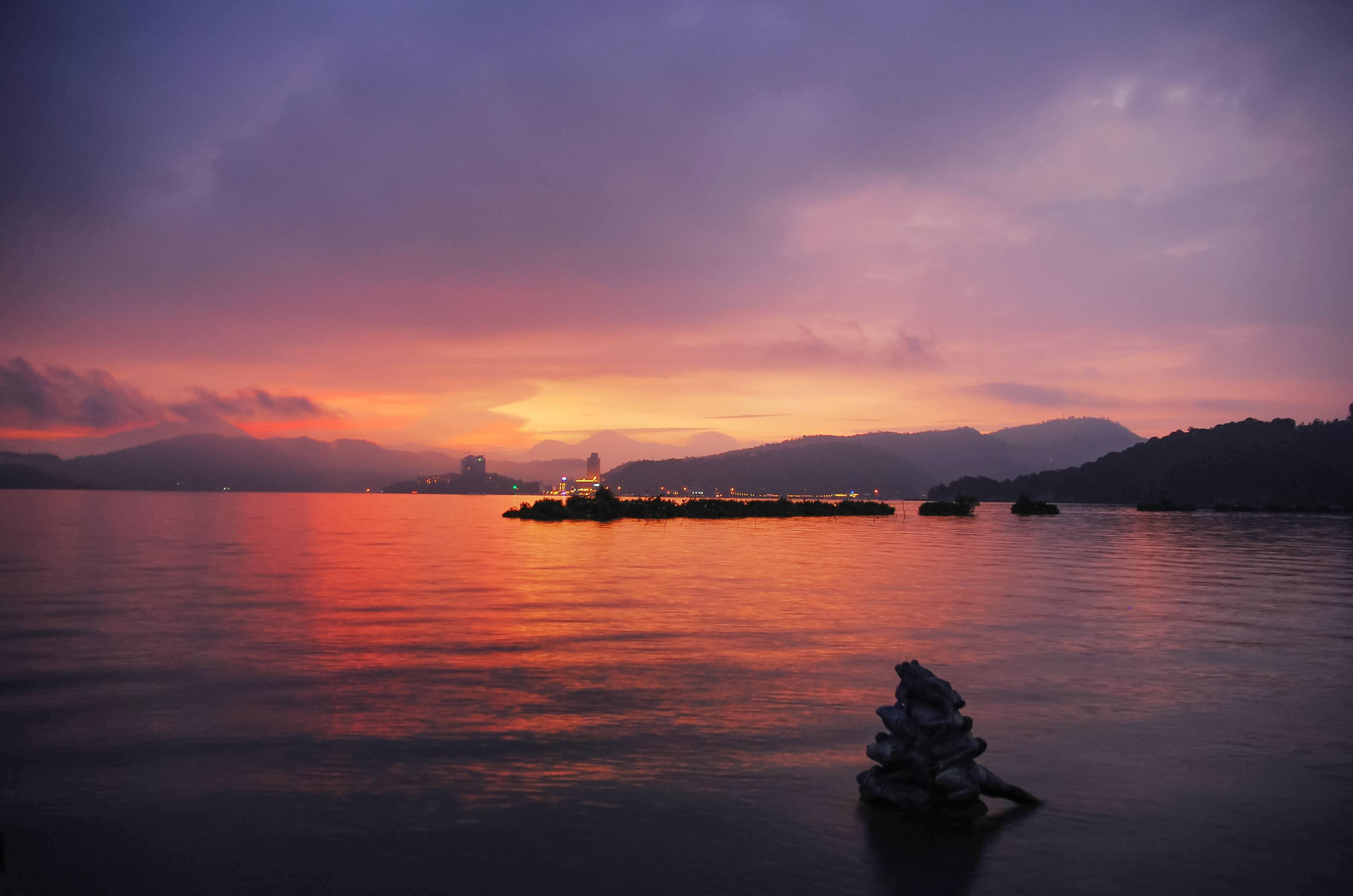 Private 4-Day West & South Taiwan Tour from Taipei