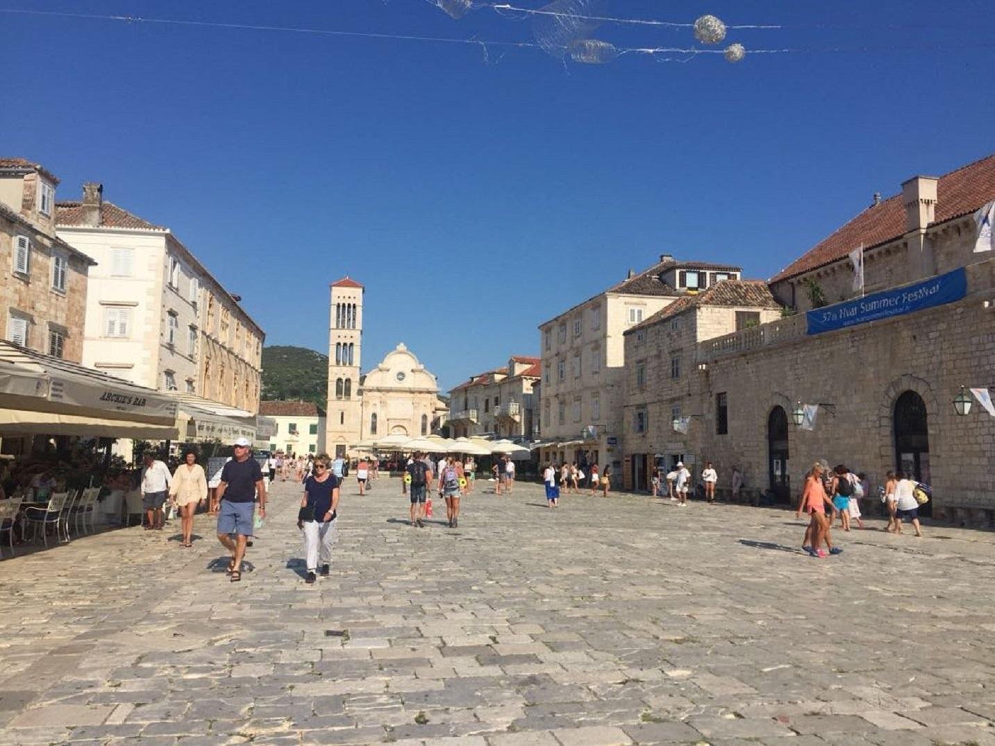Split: Private Blue Cave & Adriatic Islands Boat Expedition