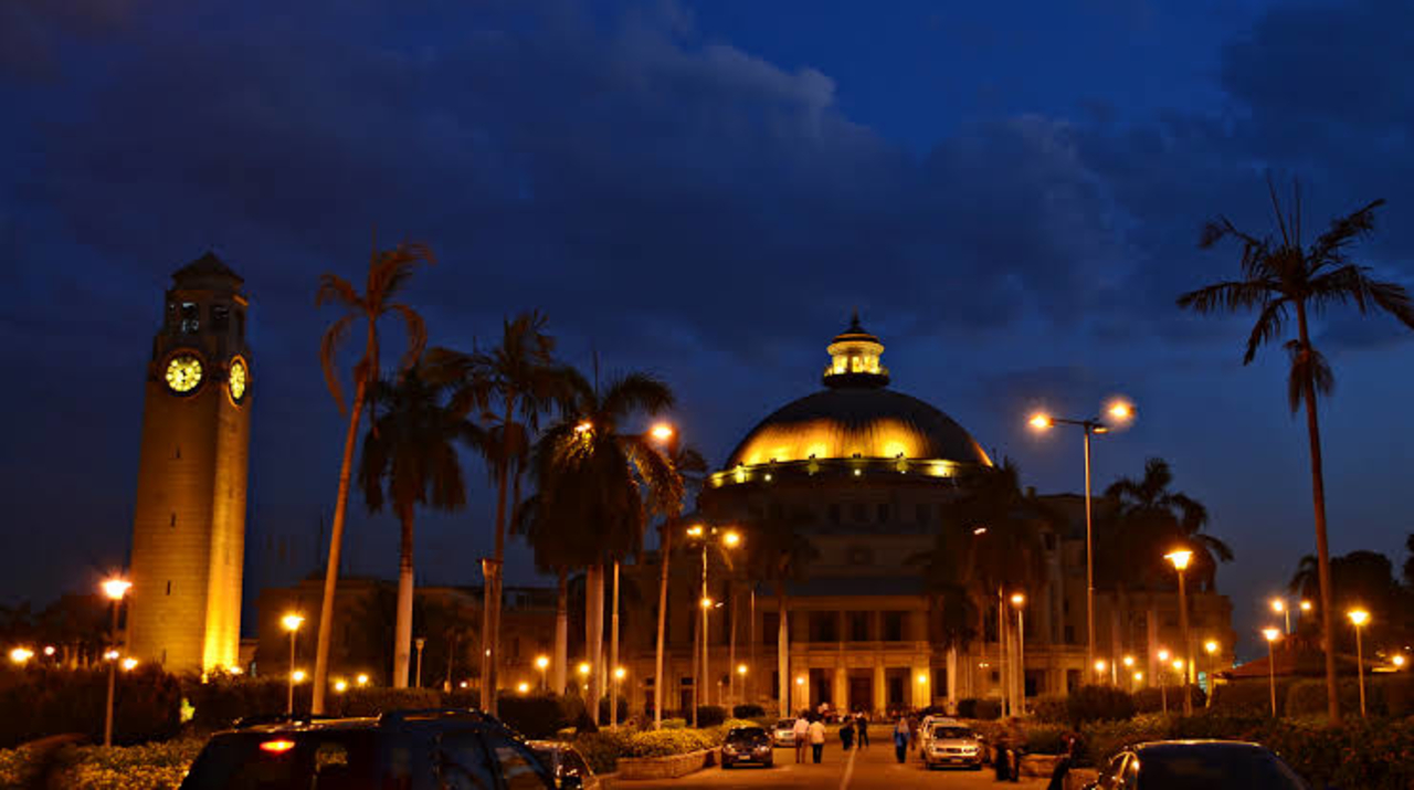 Cairo Evening: Giza Sound & Light Show and Local City Tour