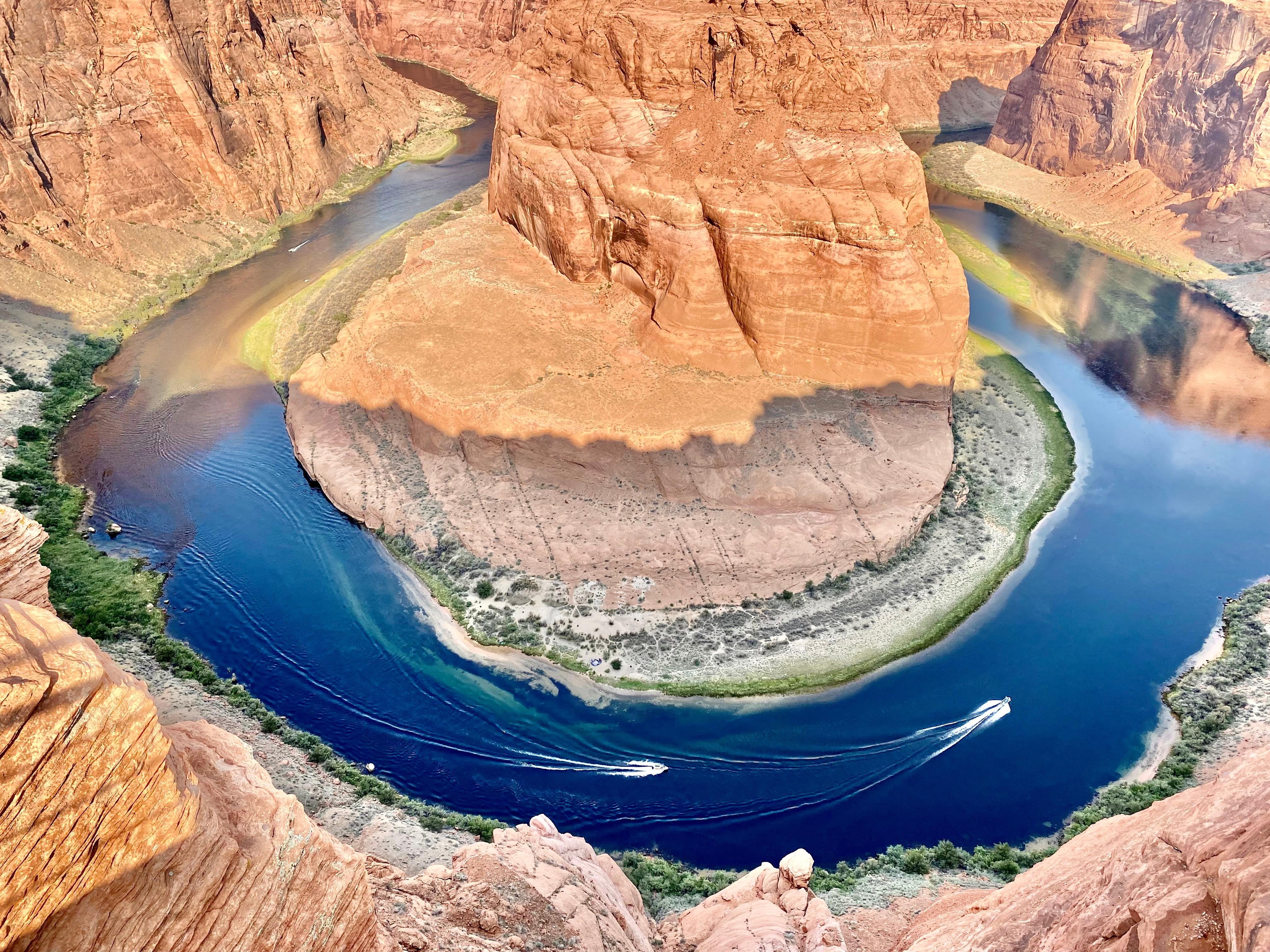 Upper Antelope Canyon & Horseshoe Bend from Las Vegas