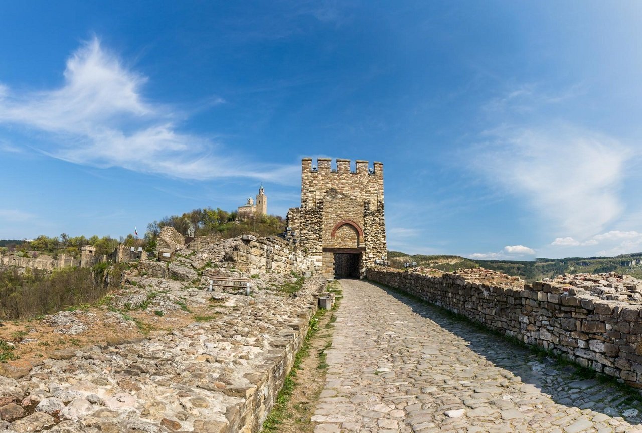 Bulgaria Discovery: Small-Group Day Tour from Bucharest