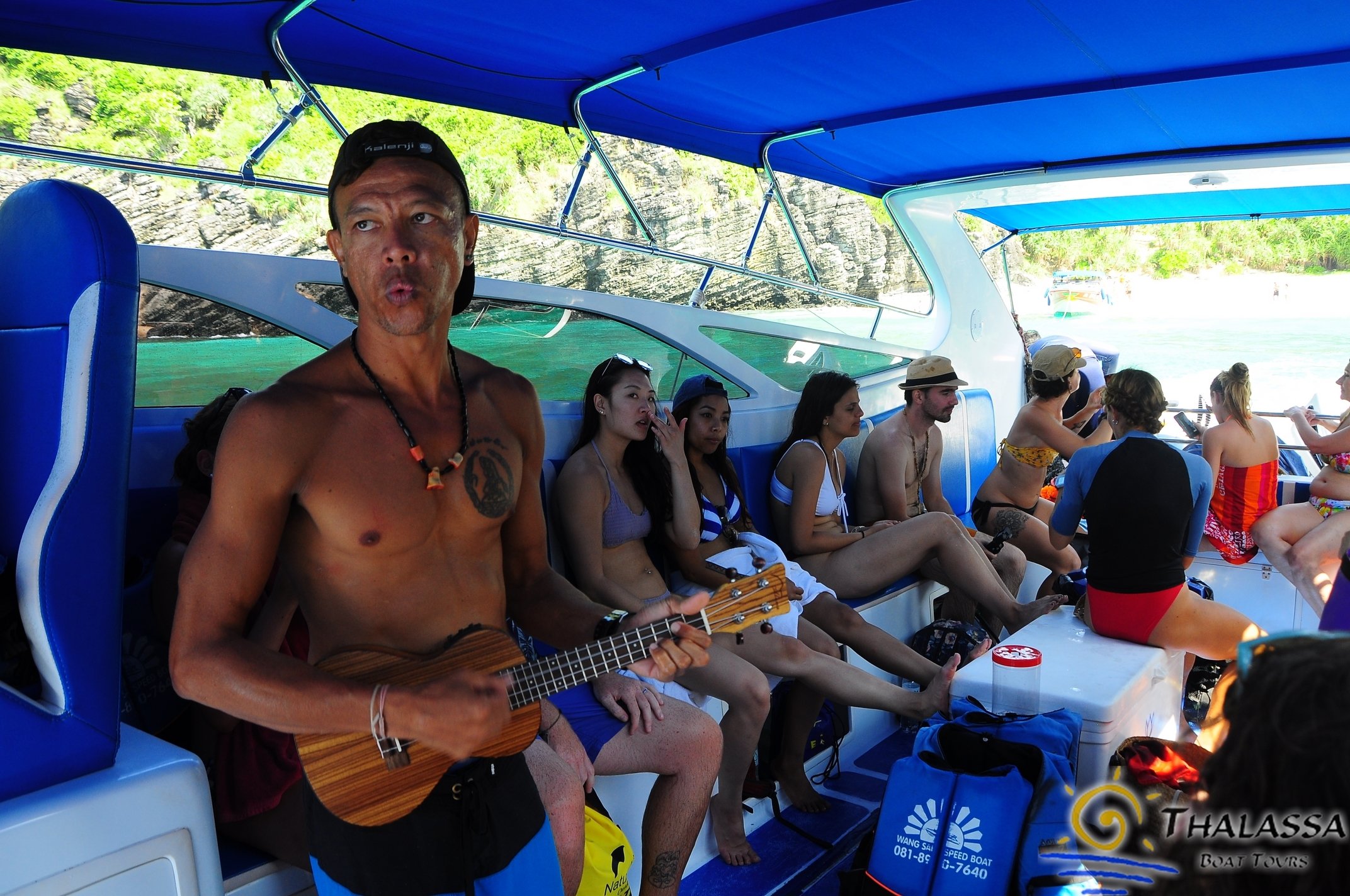 Krabi: Semi-Private Speedboat Tour to James Bond & Hong Islands