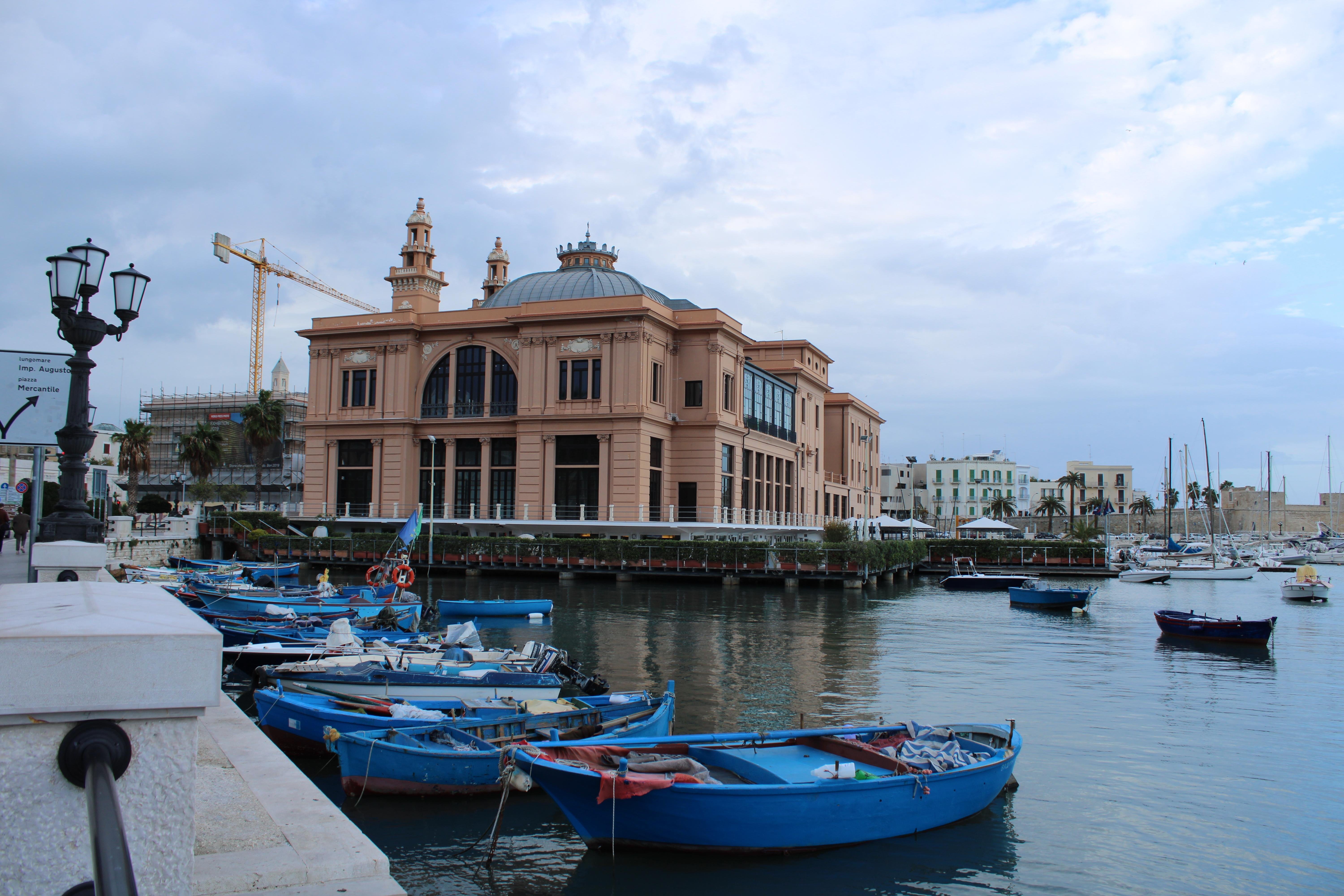 Bari Street Food & Old Town Walking Experience