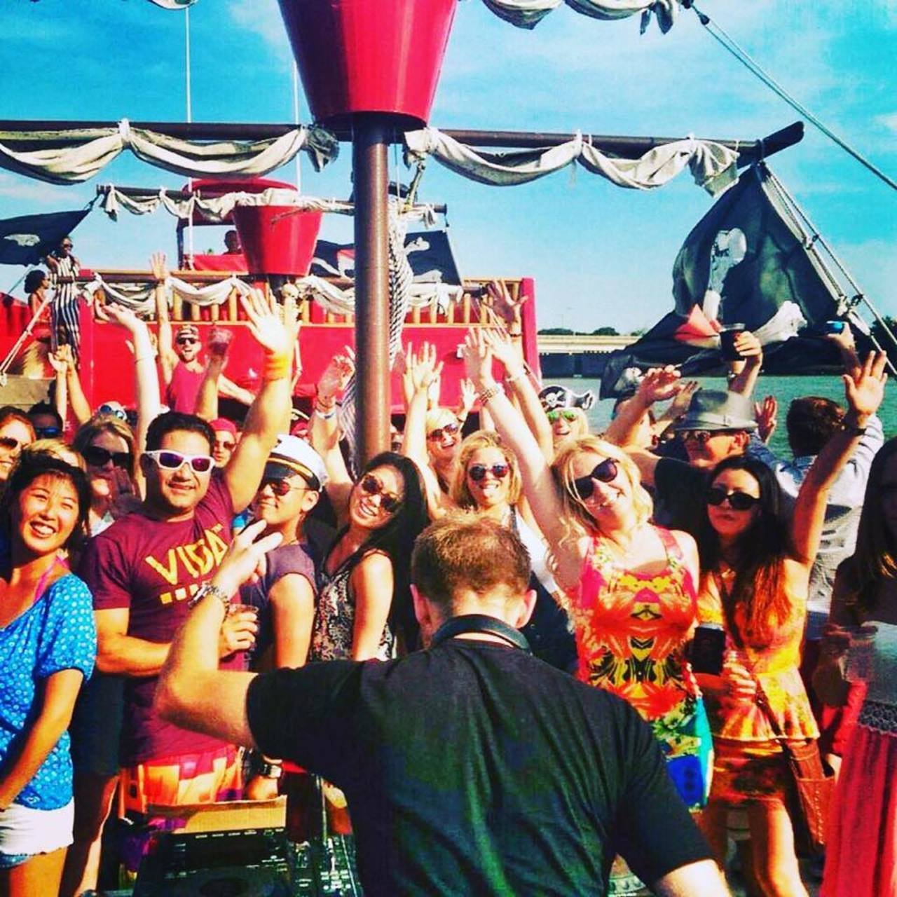 Washington DC Pirate Ship Cruise with Open Bar (Adults 21+)