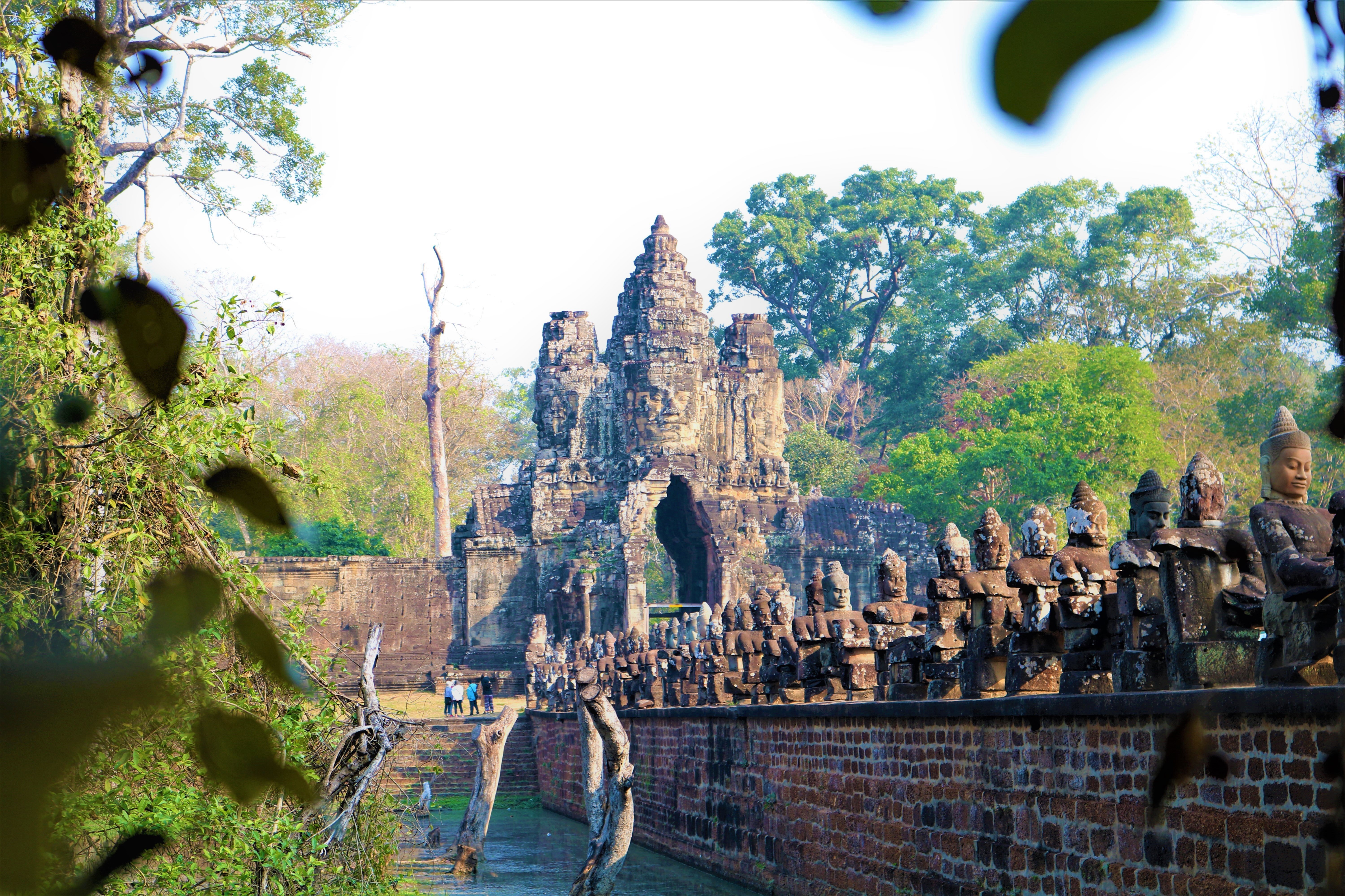Angkor Wat Private Sunrise Tour with Champagne Breakfast