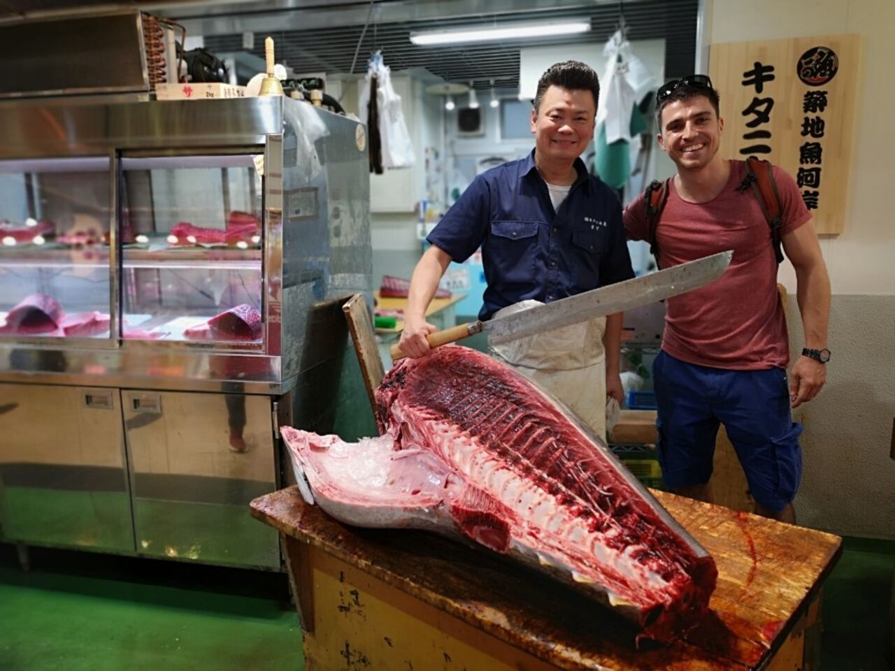 Tsukiji Fish Market: Behind the Scenes & 10 Seafood Tastings