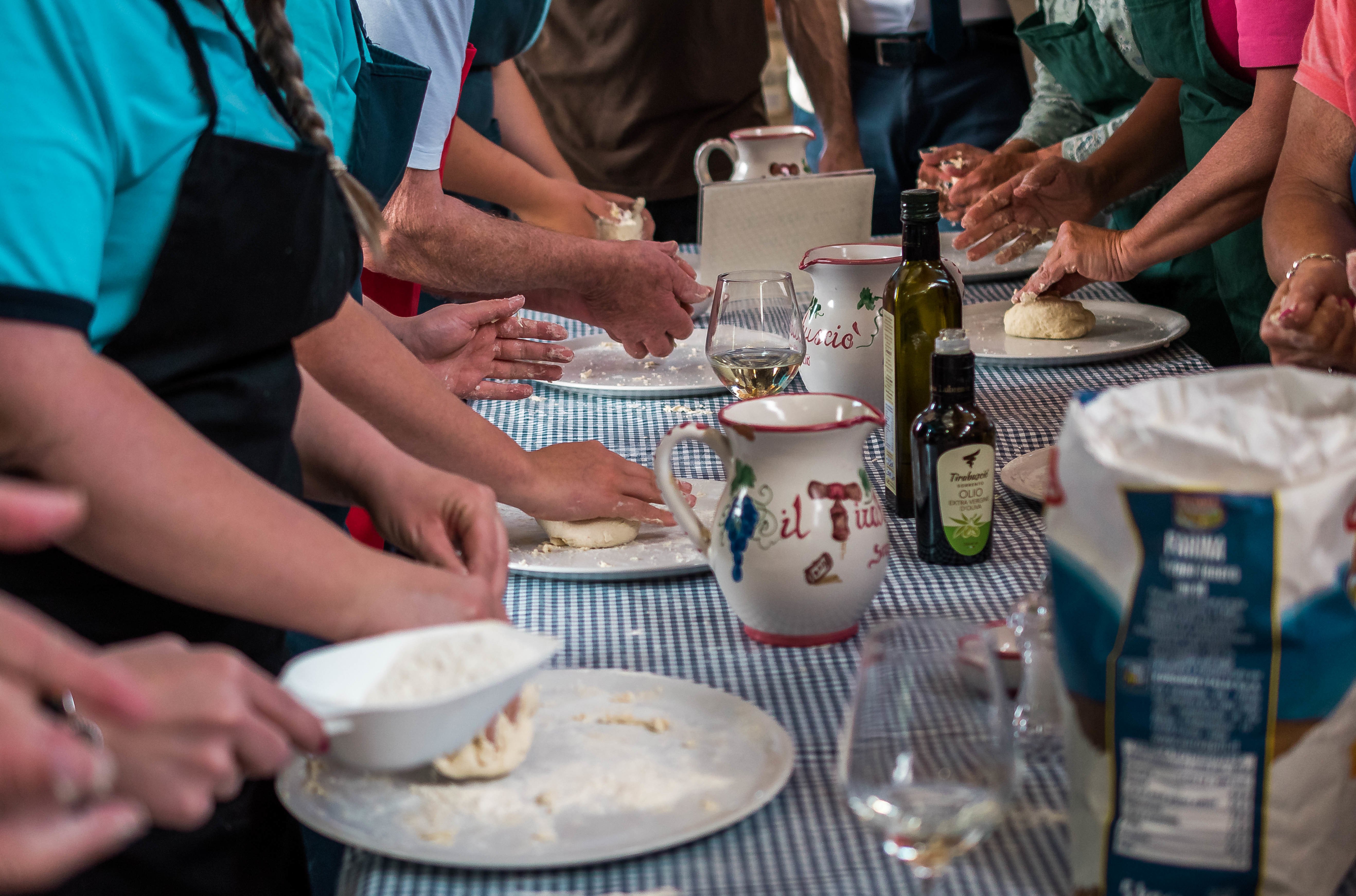pizza making class in Sorrento — photo 2