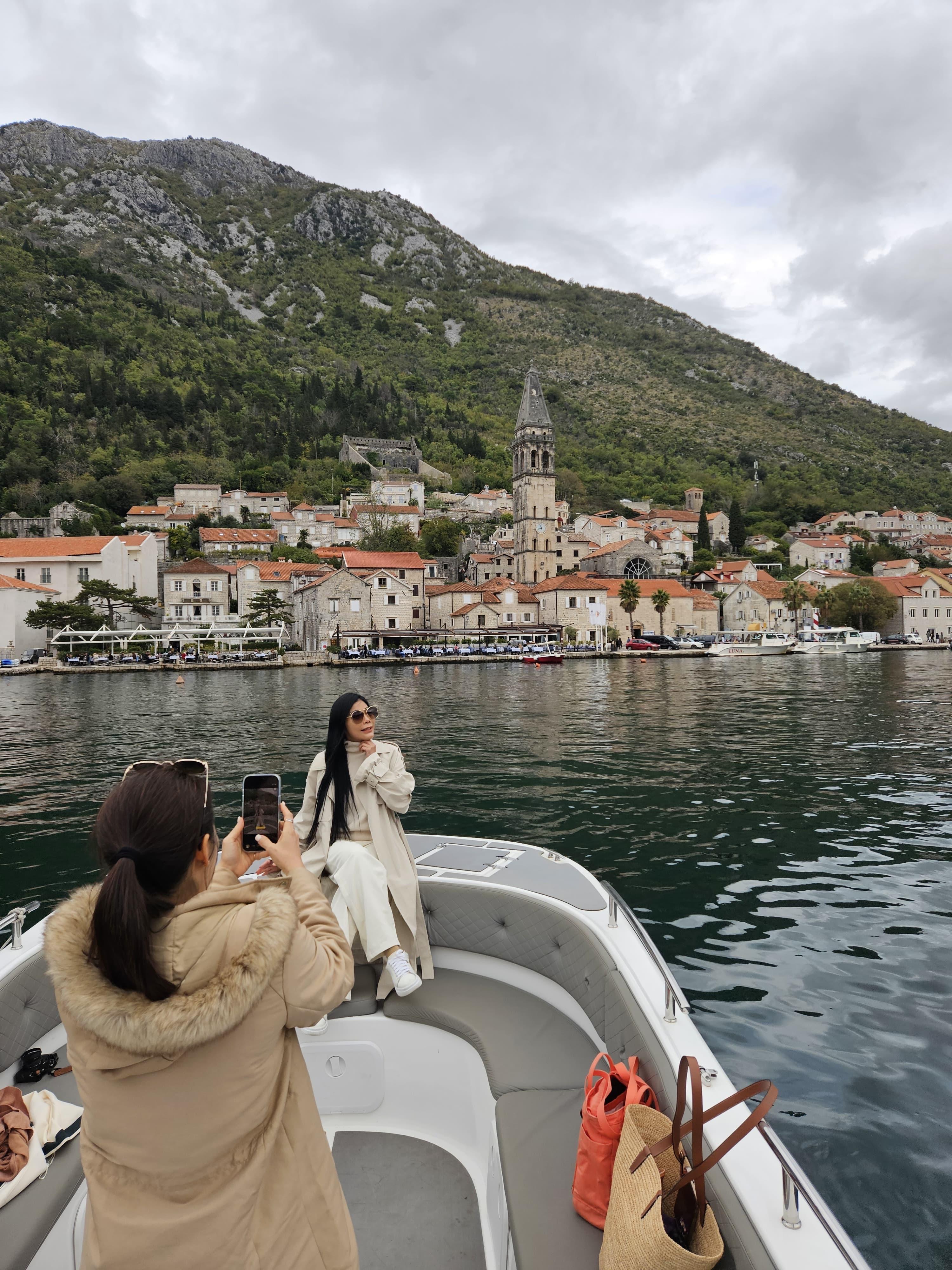 Kotor Bay Speedboat Cruise: Blue Cave & Submarine Tunnels