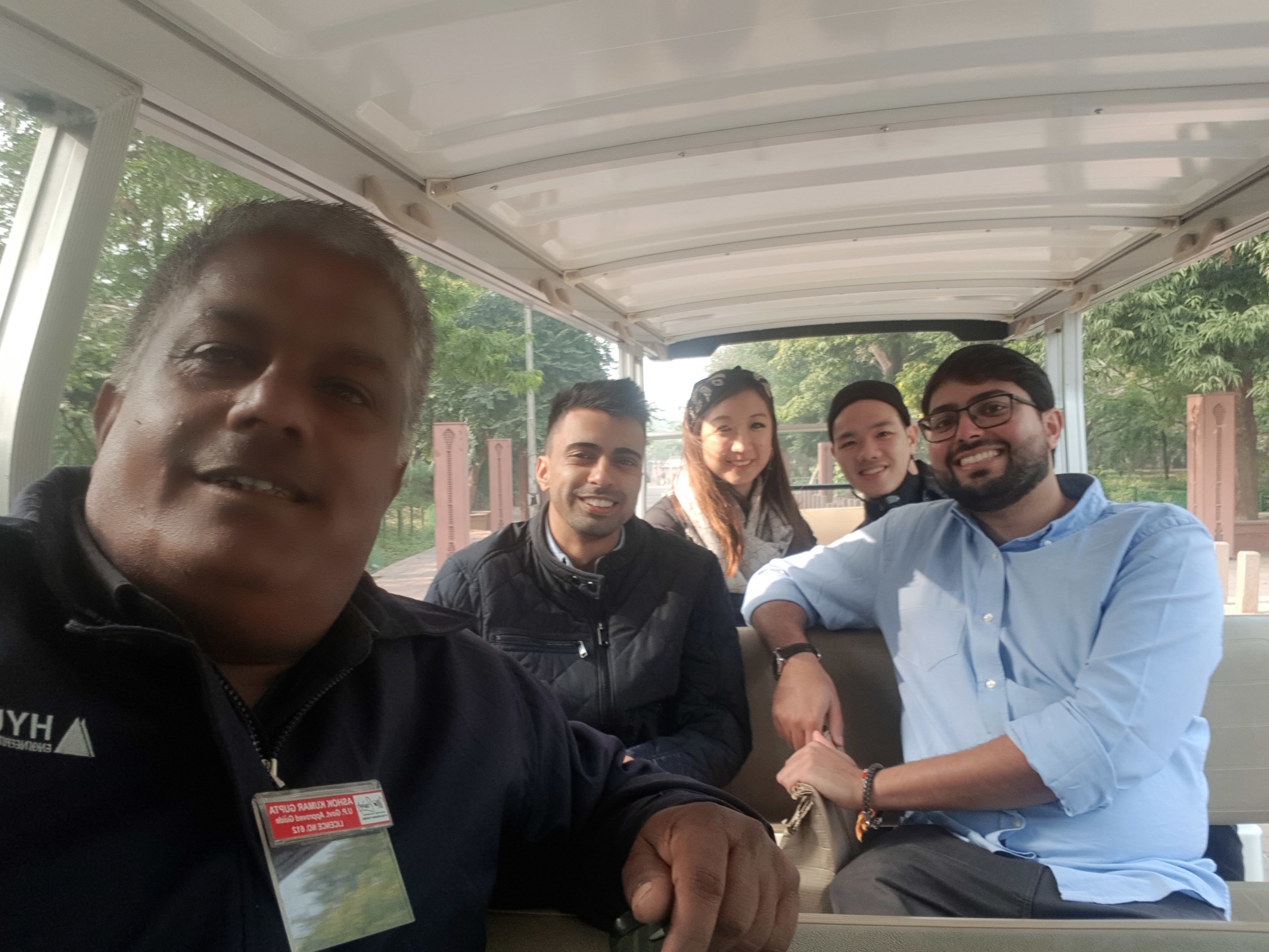 Delhi to Taj Mahal & Agra Fort: Express Train Day Tour