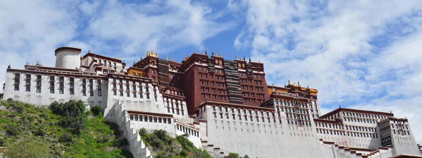 8-Day Tibet Overland Adventure: Lhasa to Everest Base Camp