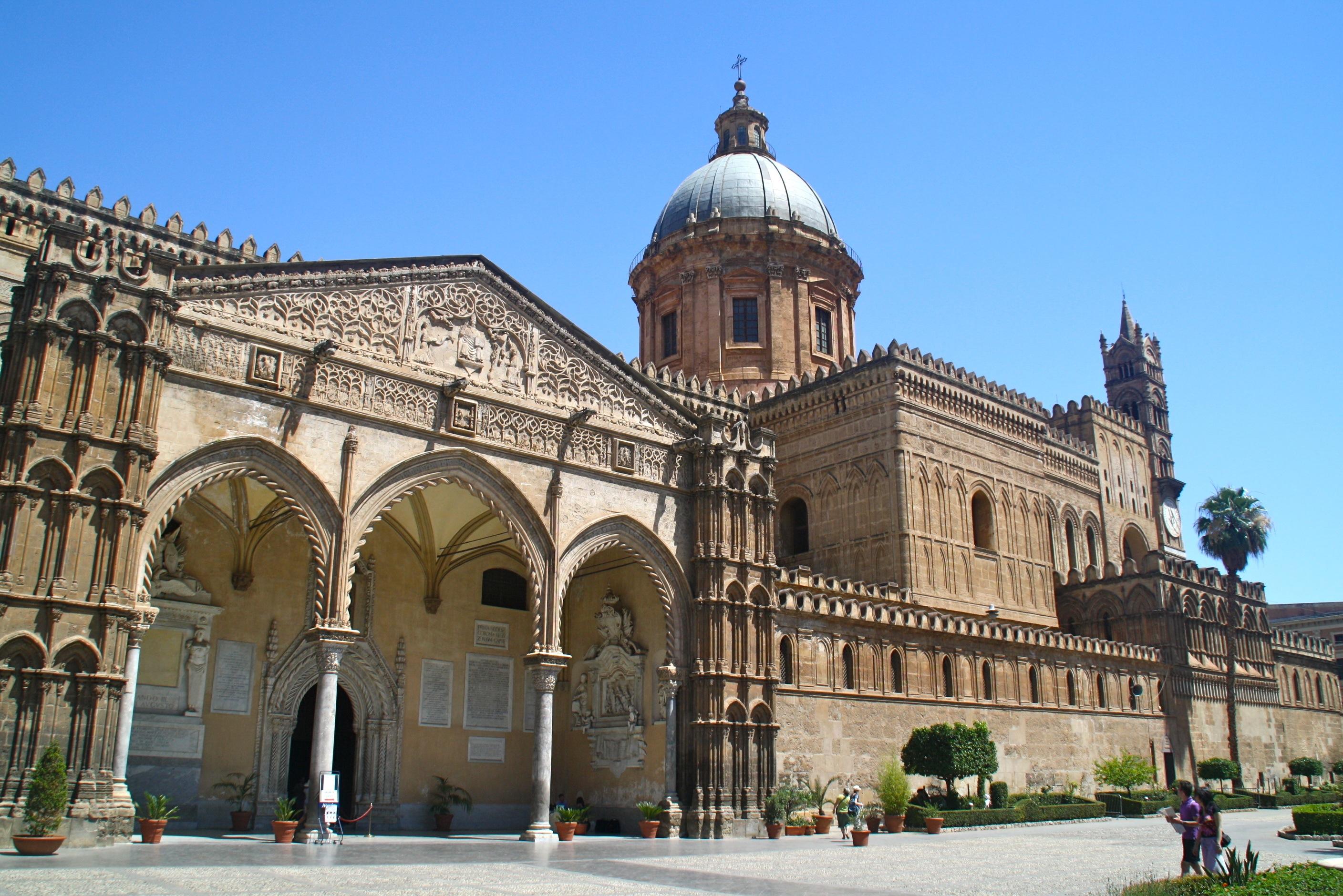 Palermo and Cefalù Full-Day Excursion from Taormina